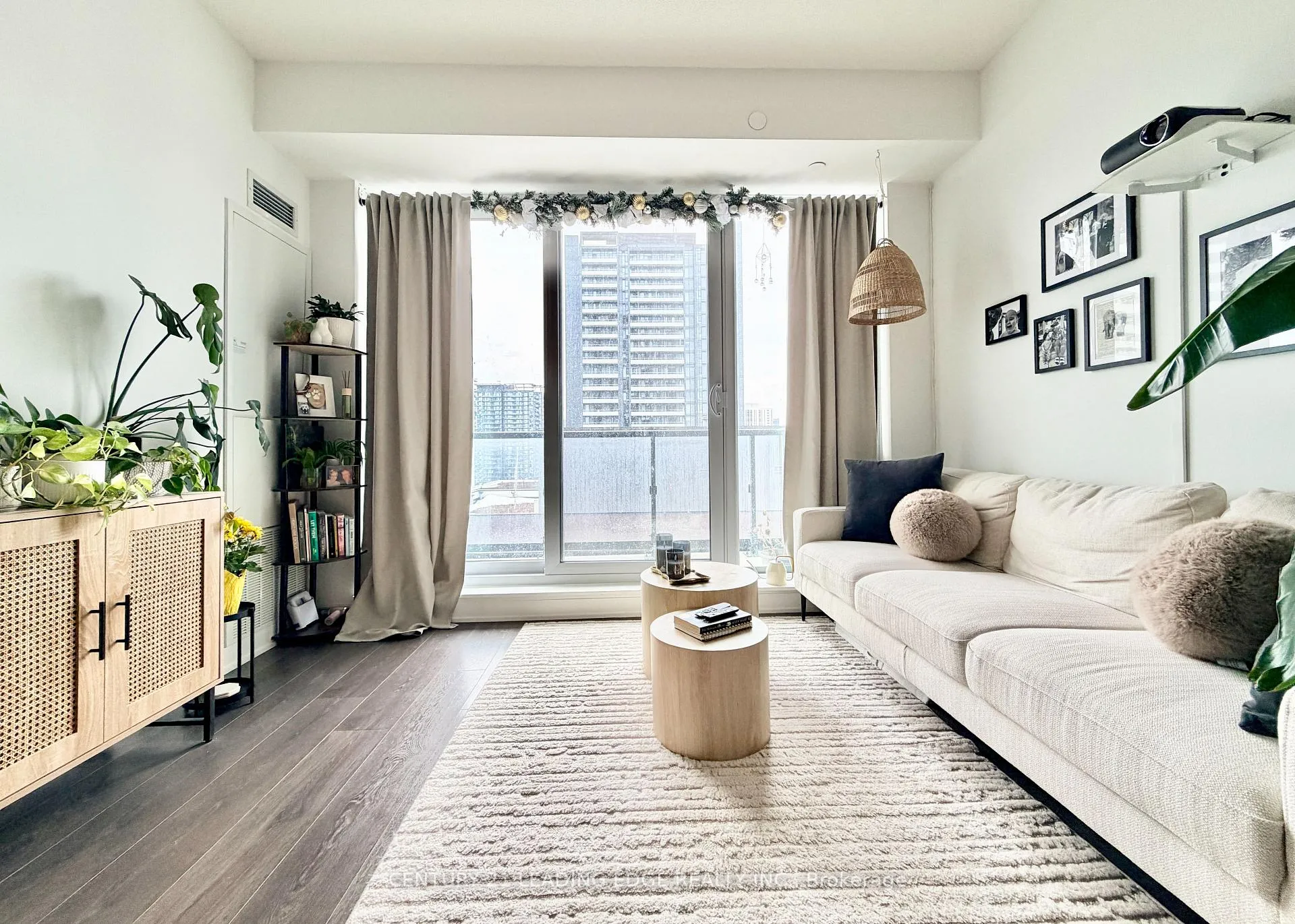 Photo 7 of Unit 1405, 130 River Street, Toronto, Regent Park — HOMEH