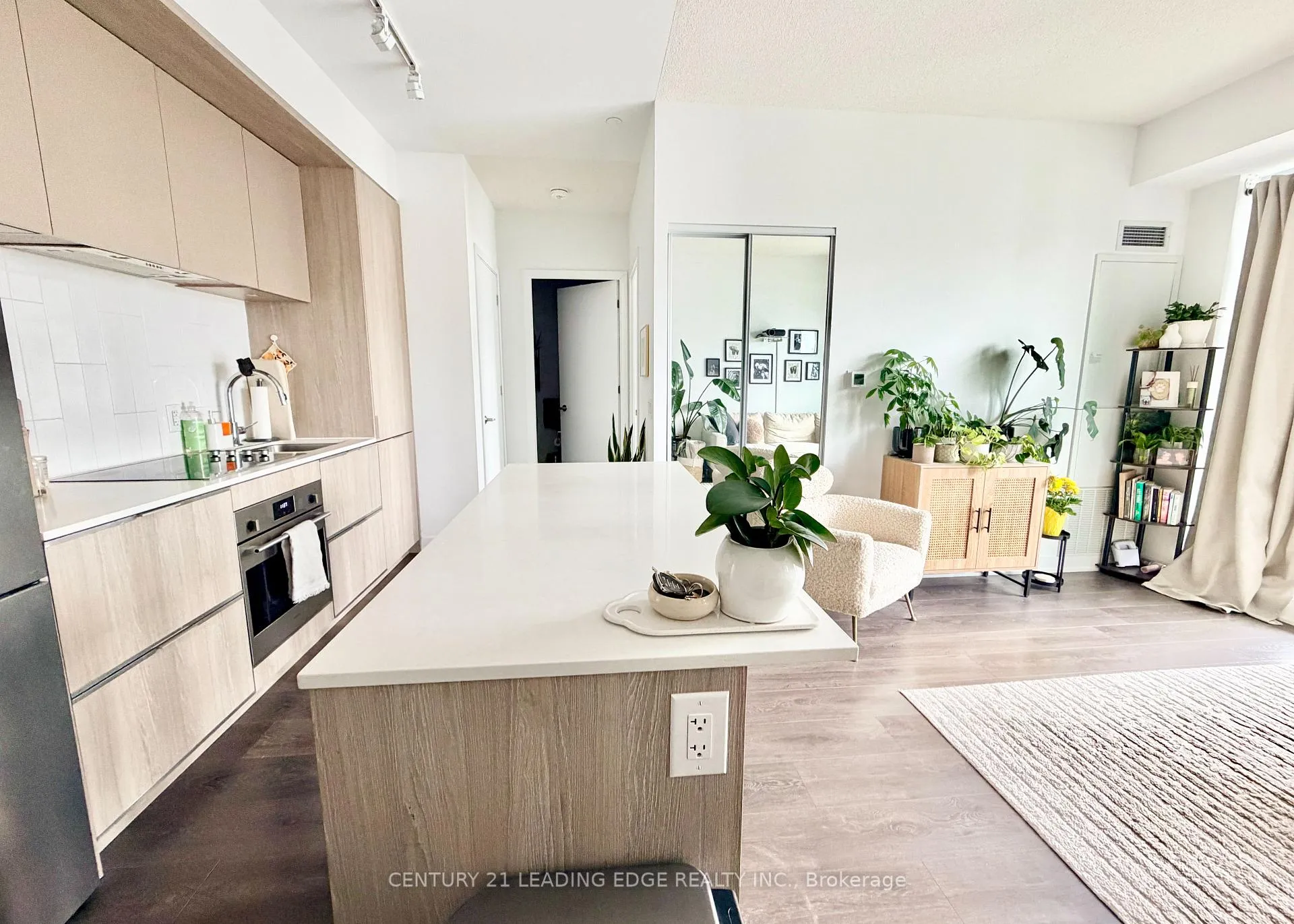 Photo 10 of Unit 1405, 130 River Street, Toronto, Regent Park — HOMEH