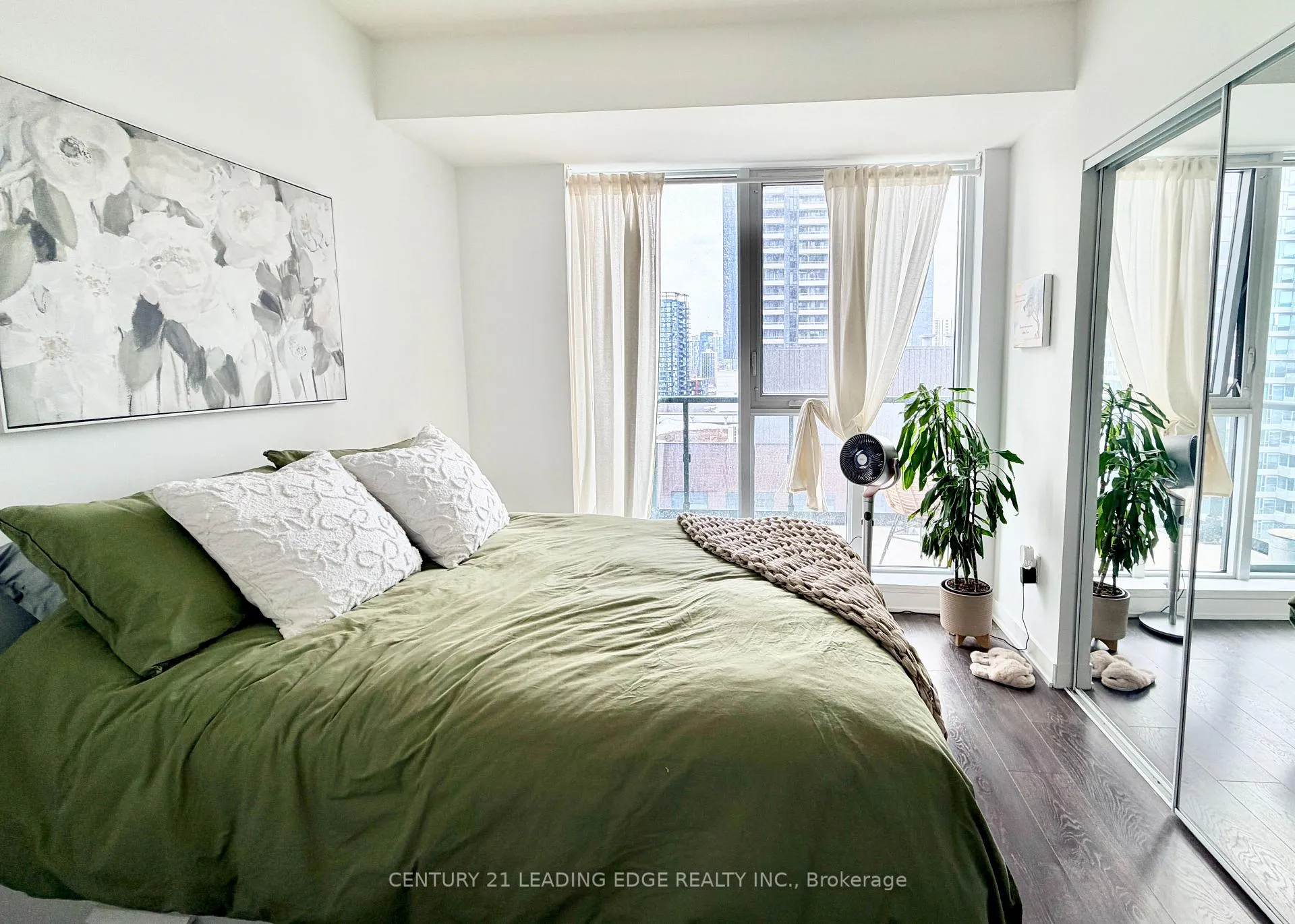 Photo 20 of Unit 1405, 130 River Street, Toronto, Regent Park — HOMEH