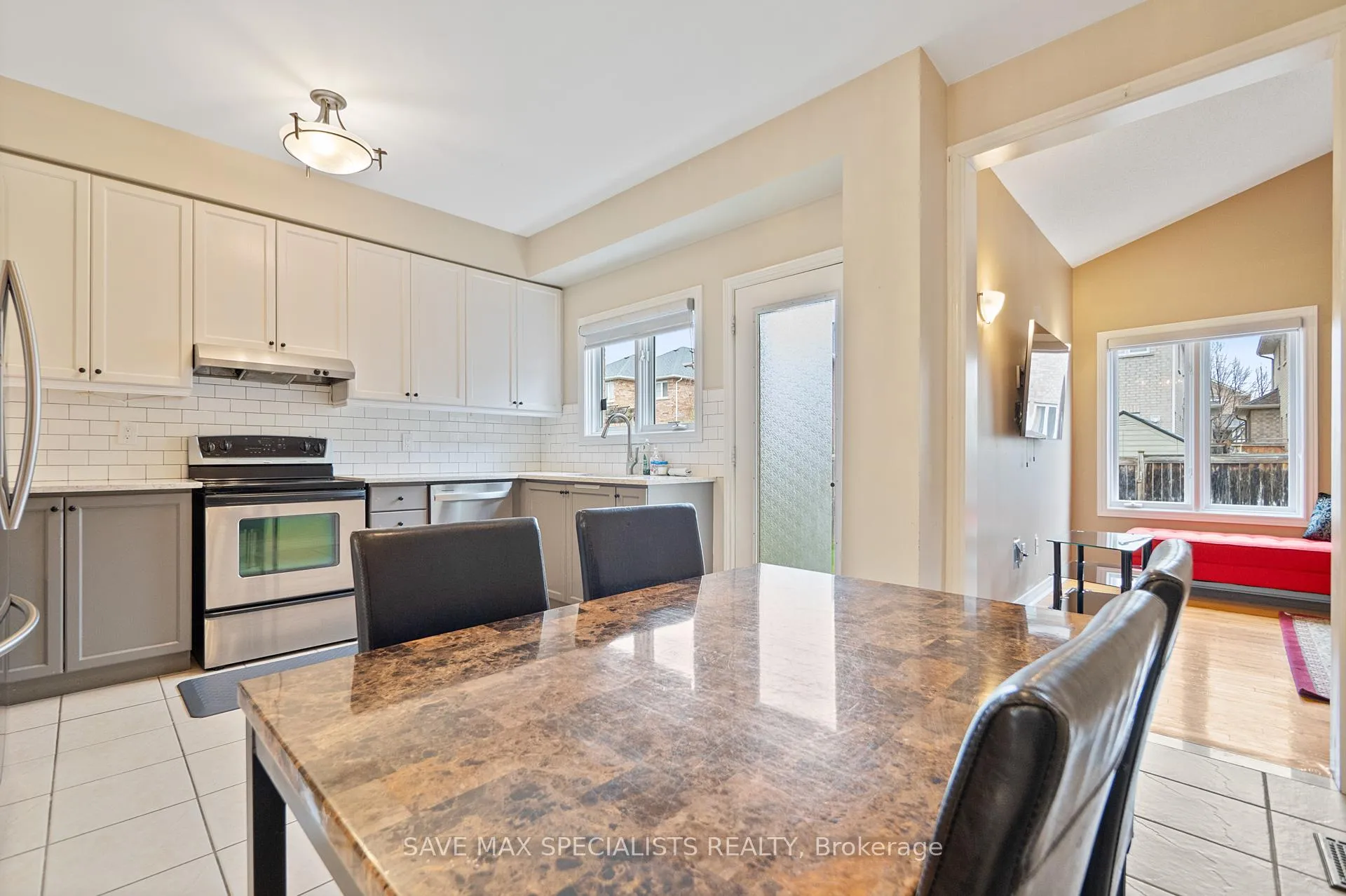 Photo 19 of 1099 Costigan Road, Milton, Clarke — HOMEH
