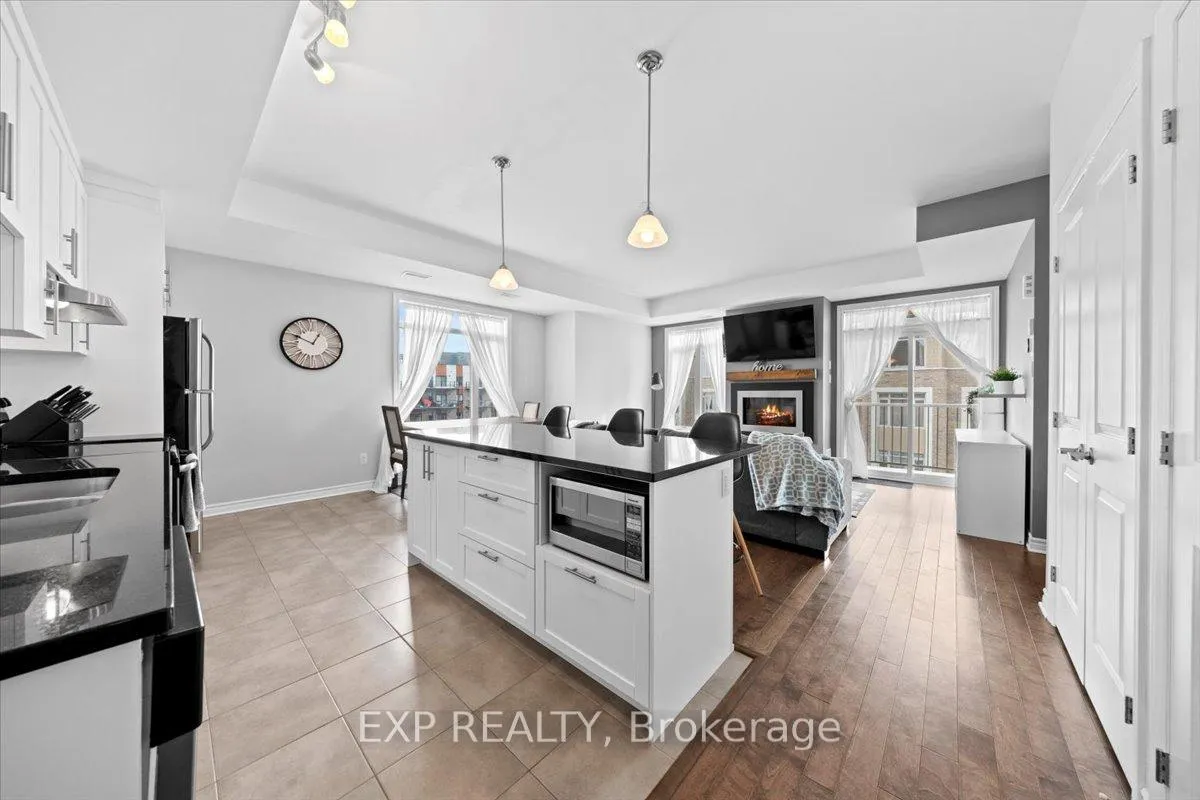 Photo 12 of 19 Earlton Private, Ottawa, Kanata - Kanata Lakes/Heritage Hills — HOMEH