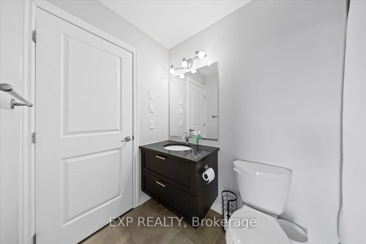 Photo 27 of 19 Earlton Private, Ottawa, Kanata - Kanata Lakes/Heritage Hills — HOMEH