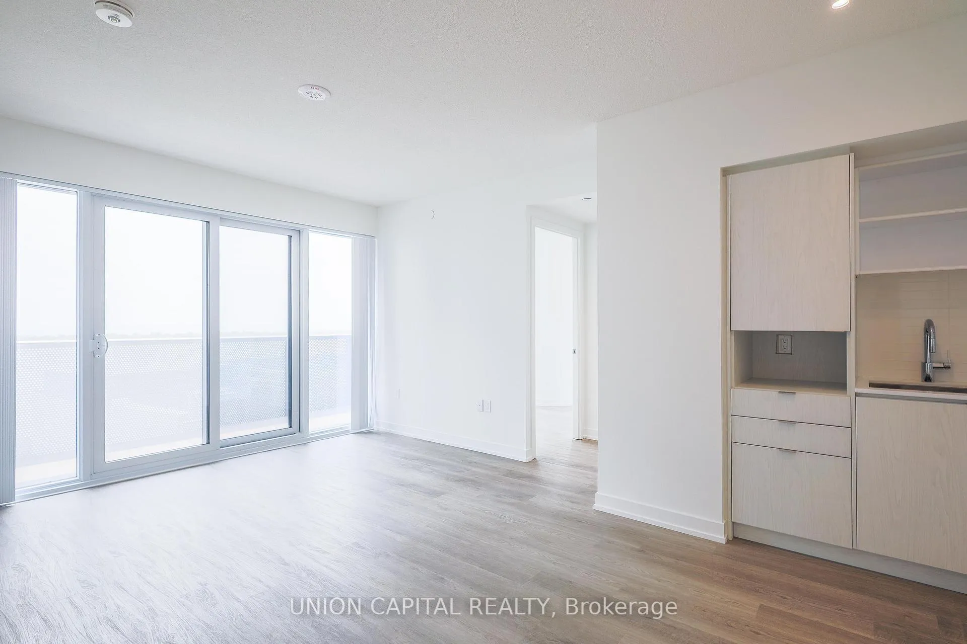 Photo 7 of Unit 2711, 55 Cooper Street, Toronto, Waterfront Communities — HOMEH