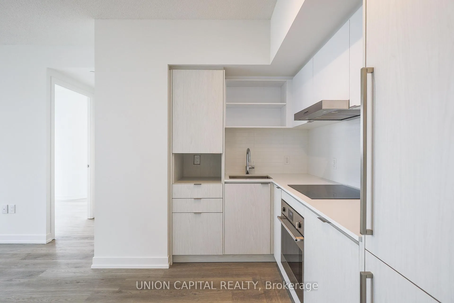 Photo 10 of Unit 2711, 55 Cooper Street, Toronto, Waterfront Communities — HOMEH