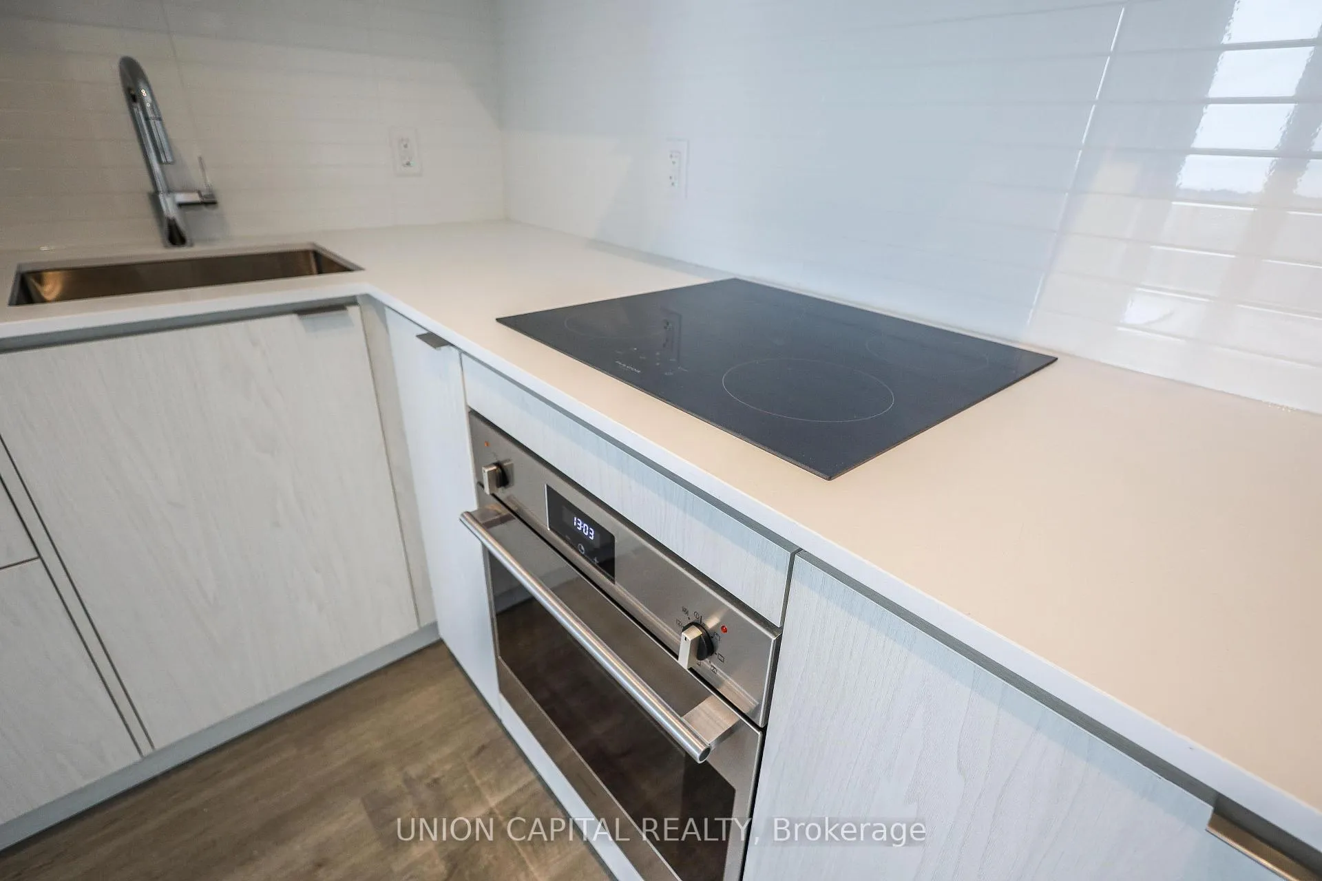 Photo 12 of Unit 2711, 55 Cooper Street, Toronto, Waterfront Communities — HOMEH
