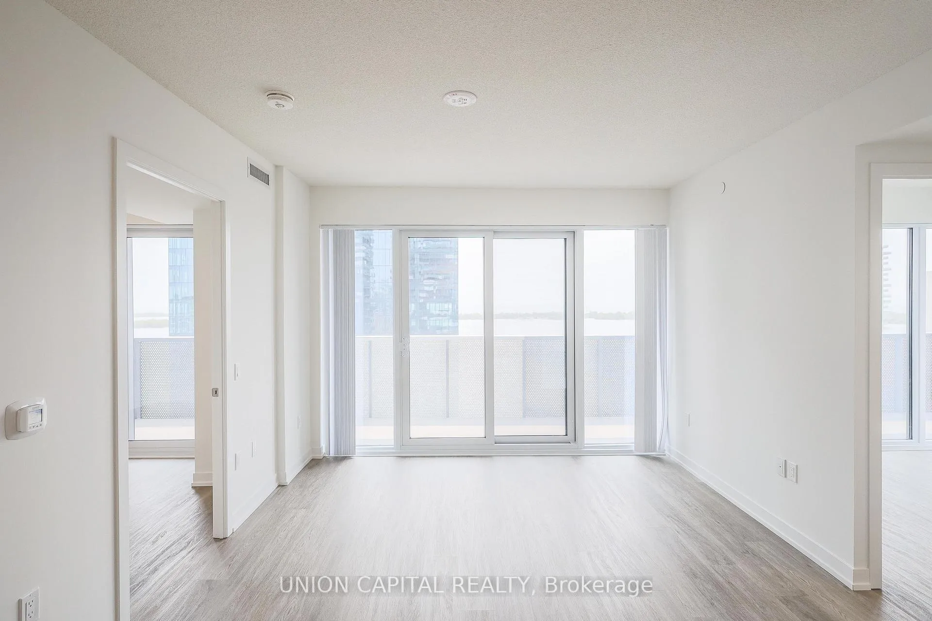 Photo 13 of Unit 2711, 55 Cooper Street, Toronto, Waterfront Communities — HOMEH