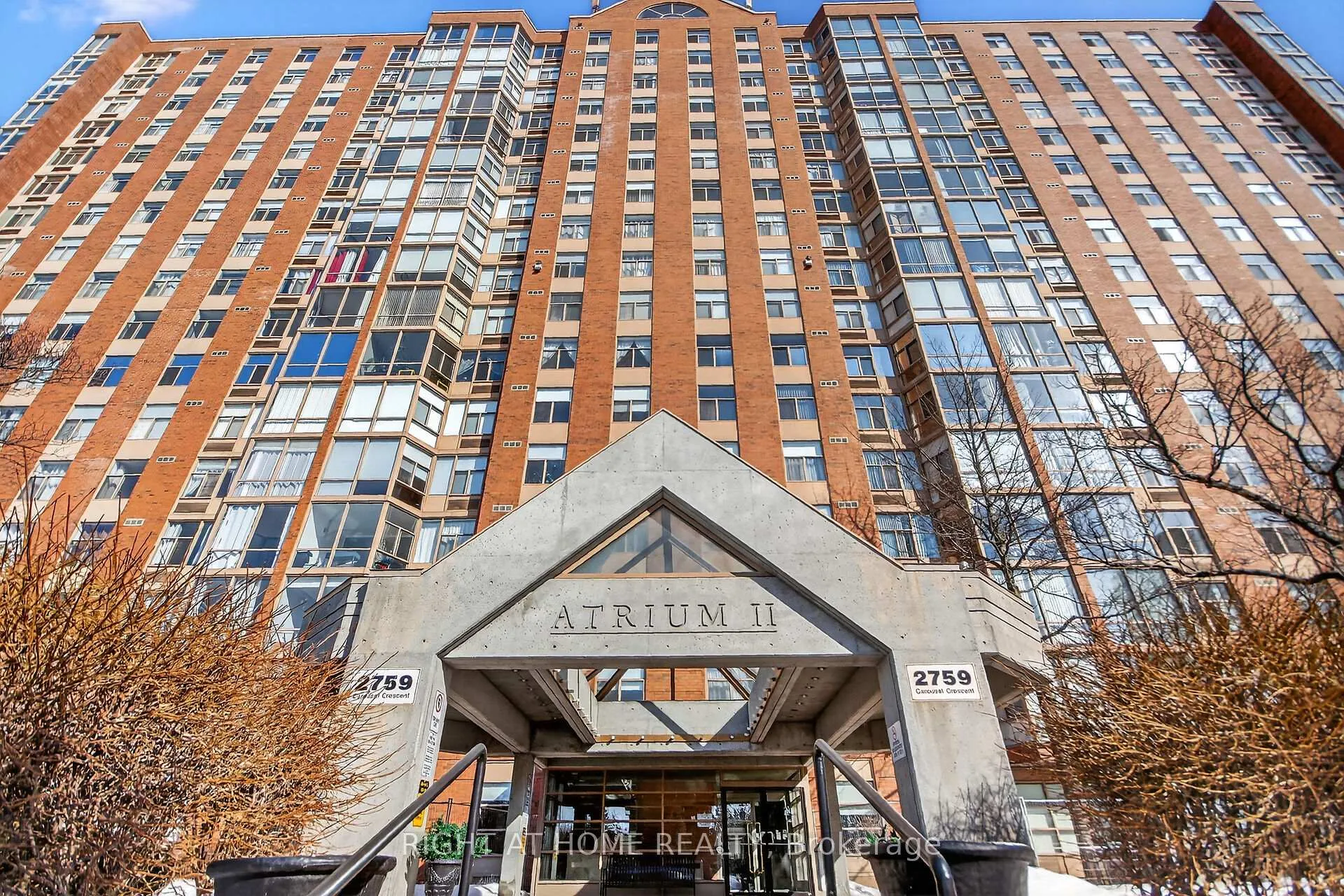 Photo 2 of Unit 808, 2759 Carousel Crescent, Ottawa, Emerald Woods/Sawmill Creek — HOMEH