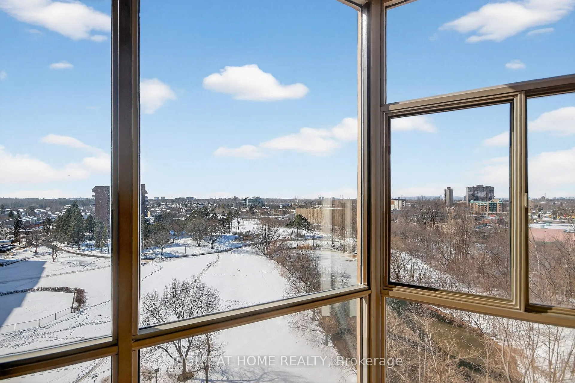 Photo 8 of Unit 808, 2759 Carousel Crescent, Ottawa, Emerald Woods/Sawmill Creek — HOMEH