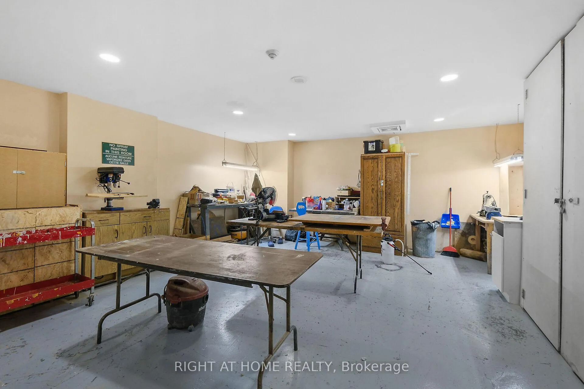 Photo 29 of Unit 808, 2759 Carousel Crescent, Ottawa, Emerald Woods/Sawmill Creek — HOMEH