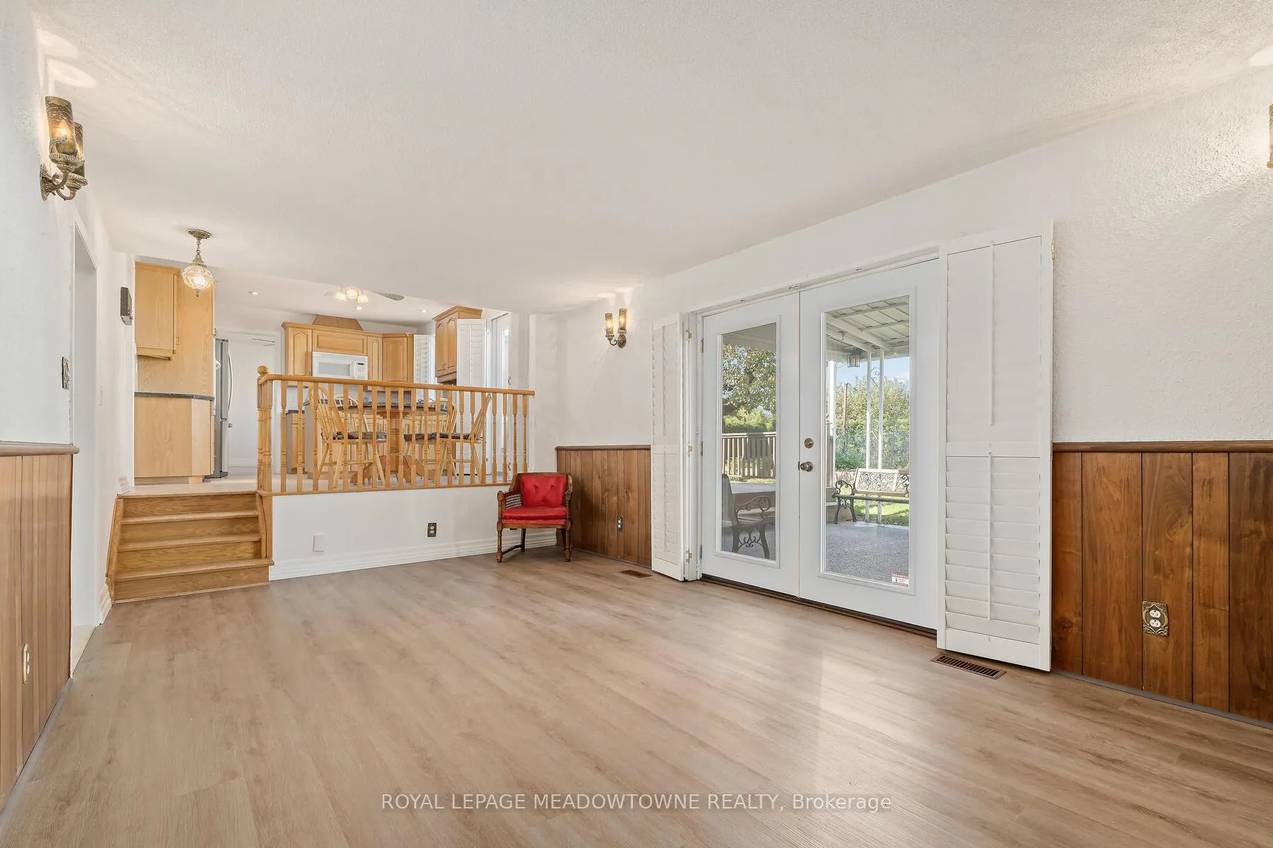 Photo 15 of 305 Ulric Crescent, Oakville, West — HOMEH