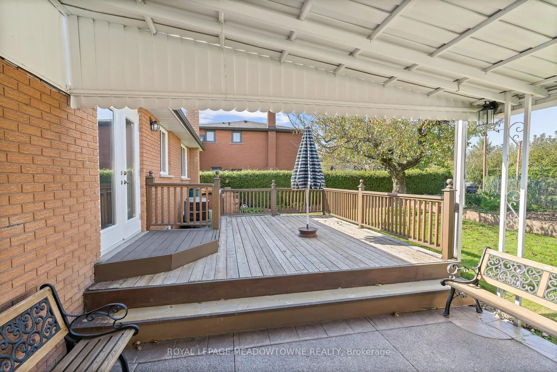 Photo 32 of 305 Ulric Crescent, Oakville, West — HOMEH