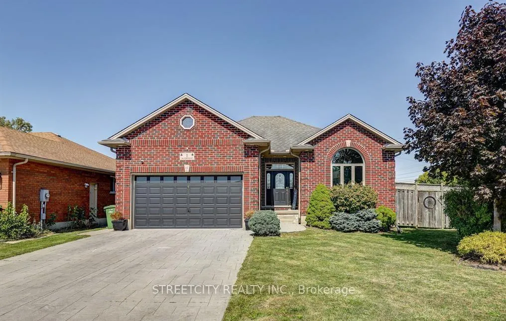Photo 1 of 1 McGregor Court, St. Thomas — HOMEH