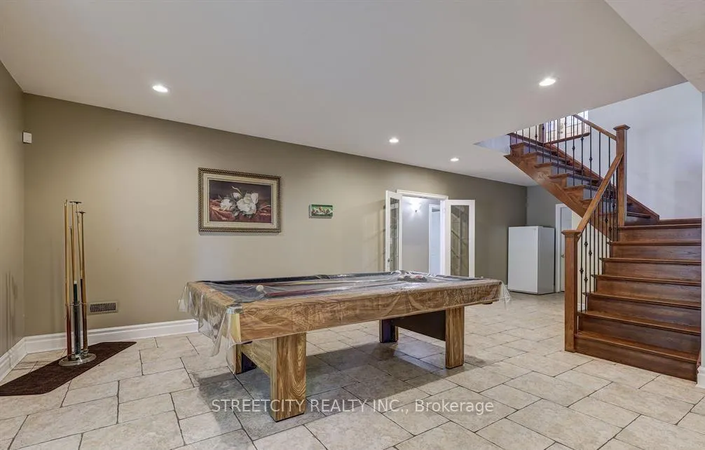 Photo 19 of 1 McGregor Court, St. Thomas — HOMEH