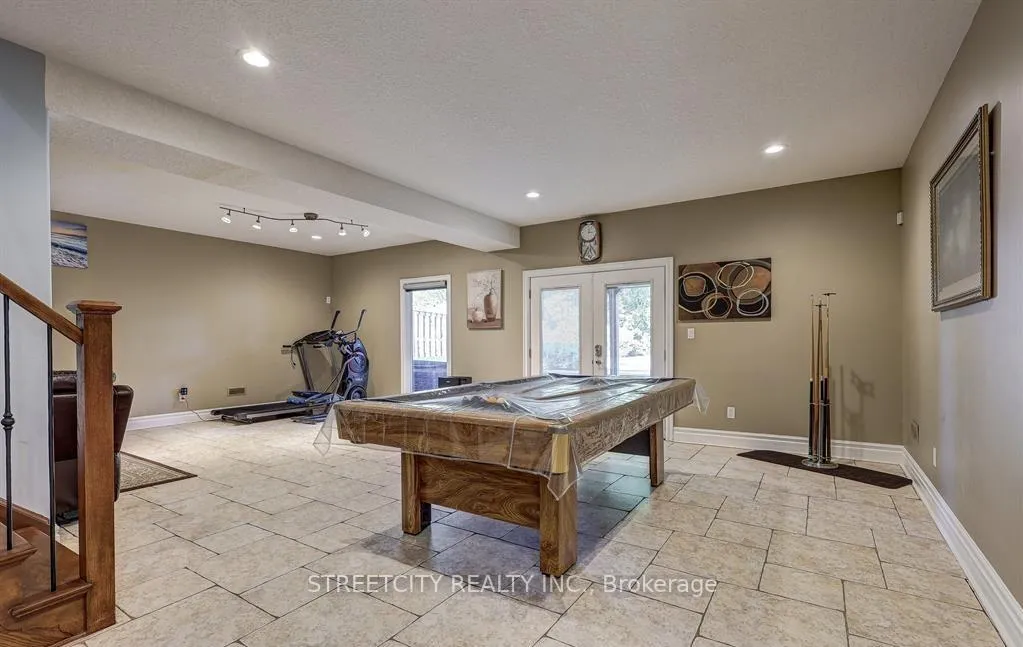 Photo 20 of 1 McGregor Court, St. Thomas — HOMEH