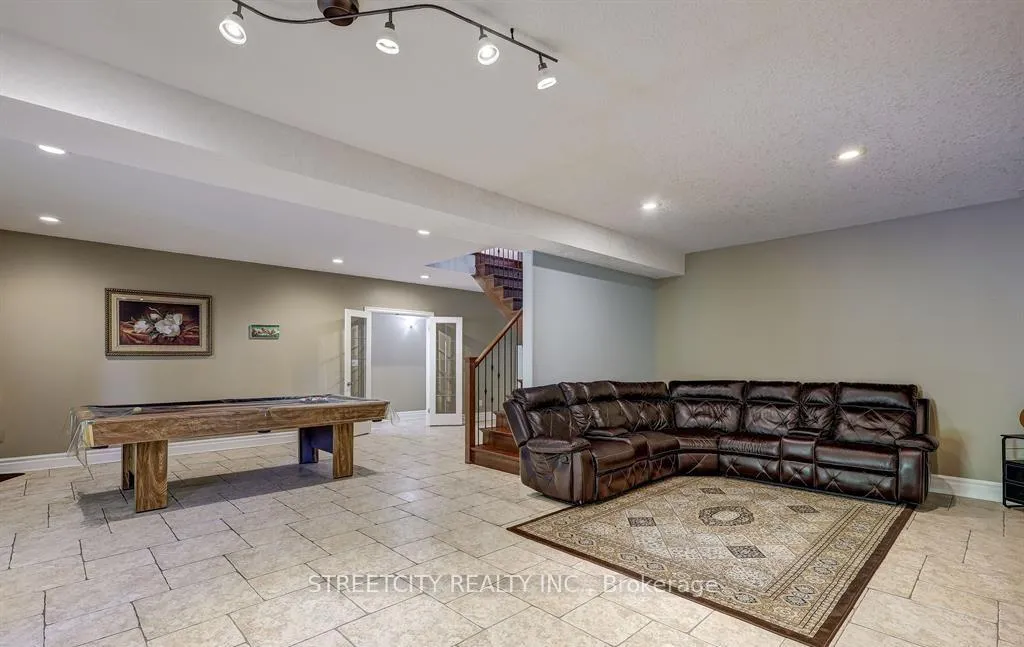 Photo 28 of 1 McGregor Court, St. Thomas — HOMEH