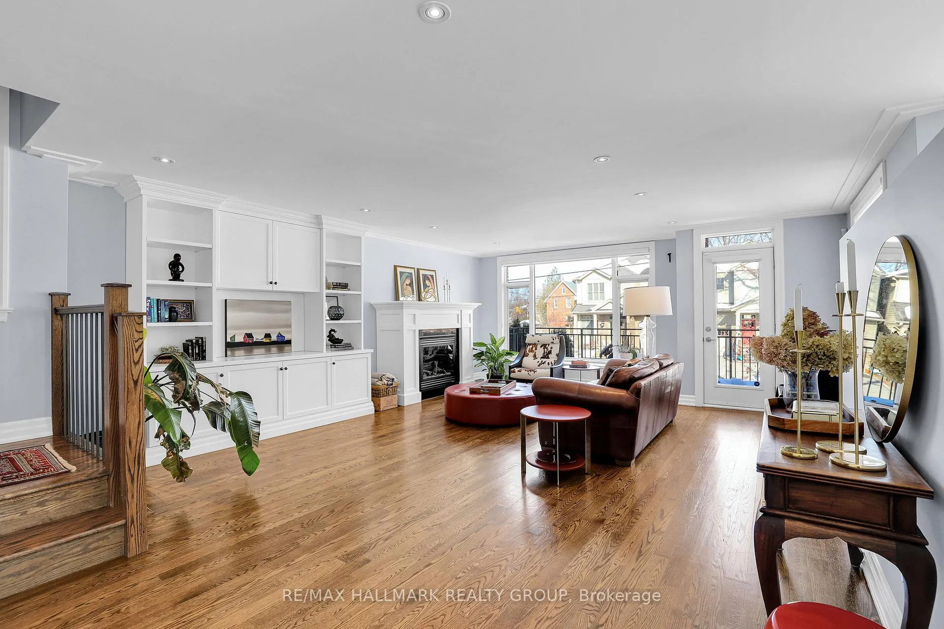 Photo 5 of 556 Edison Avenue, Ottawa, McKellar/Highland — HOMEH