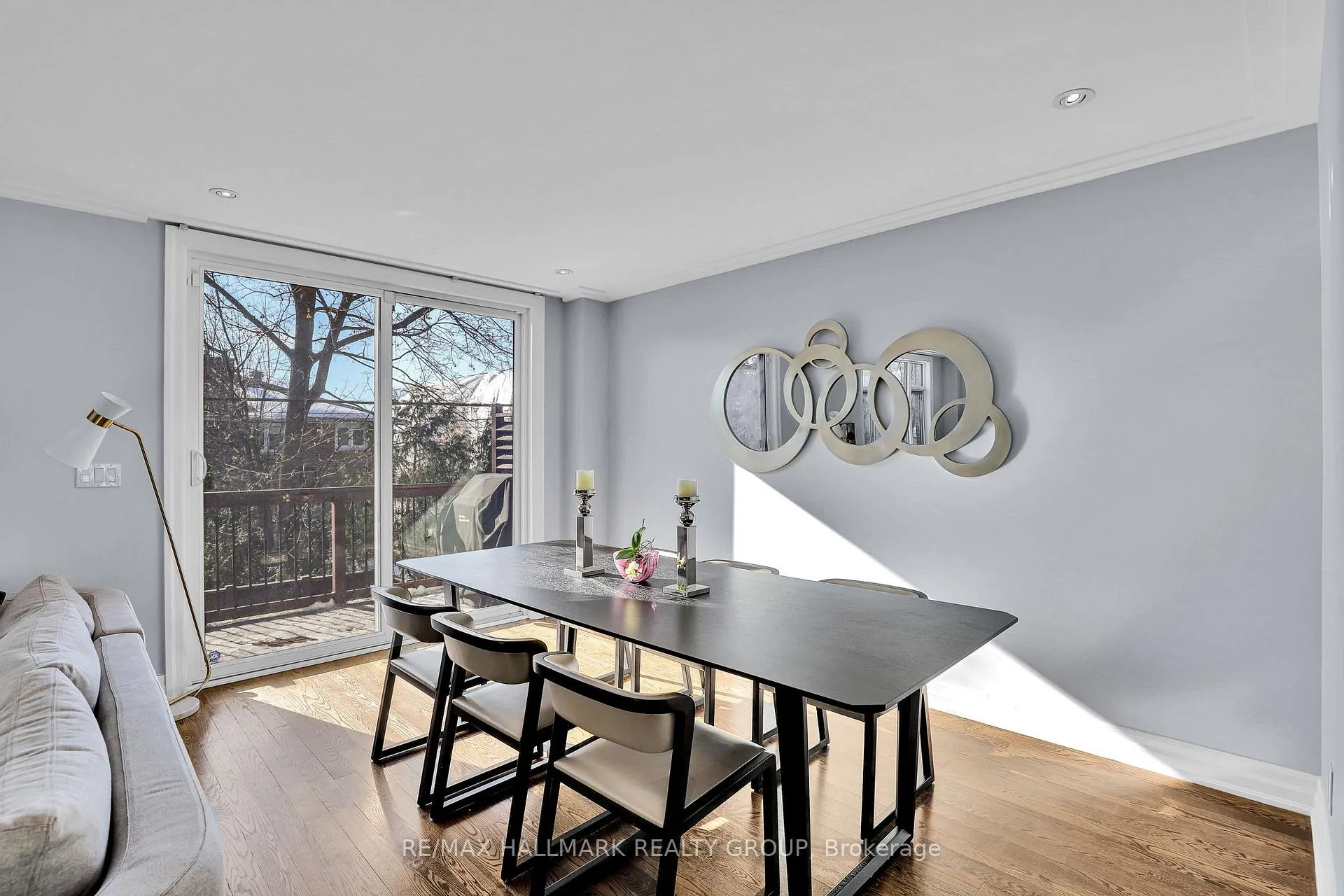 Photo 9 of 556 Edison Avenue, Ottawa, McKellar/Highland — HOMEH