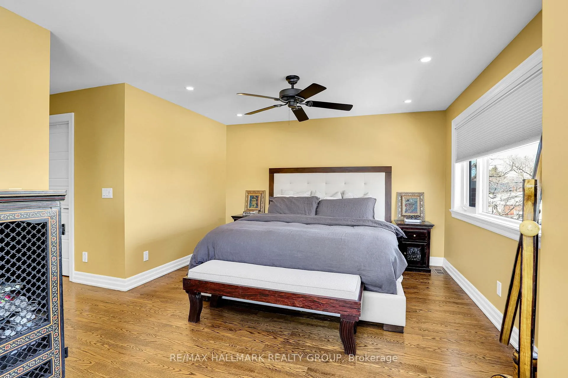 Photo 31 of 556 Edison Avenue, Ottawa, McKellar/Highland — HOMEH