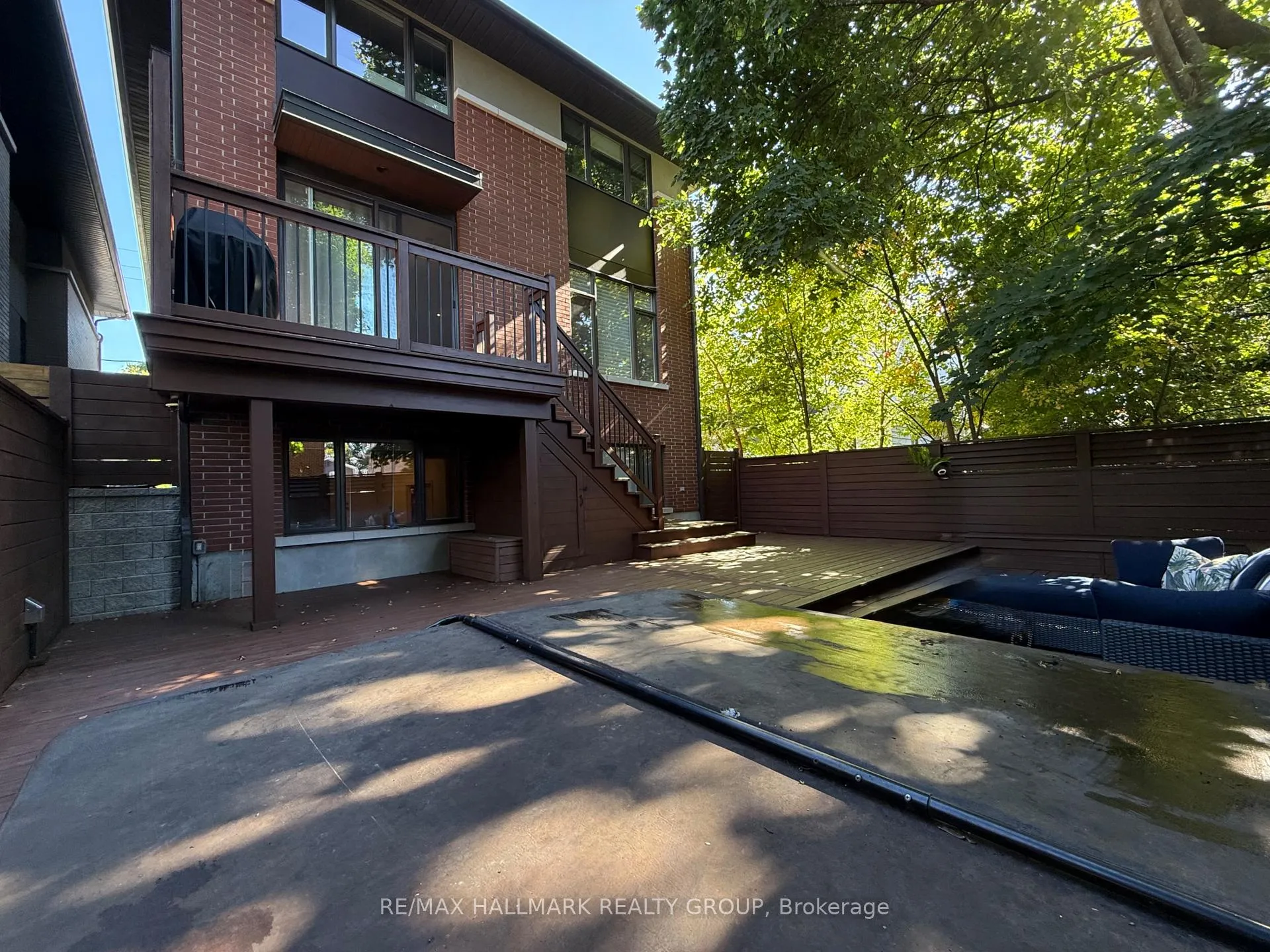Photo 45 of 556 Edison Avenue, Ottawa, McKellar/Highland — HOMEH