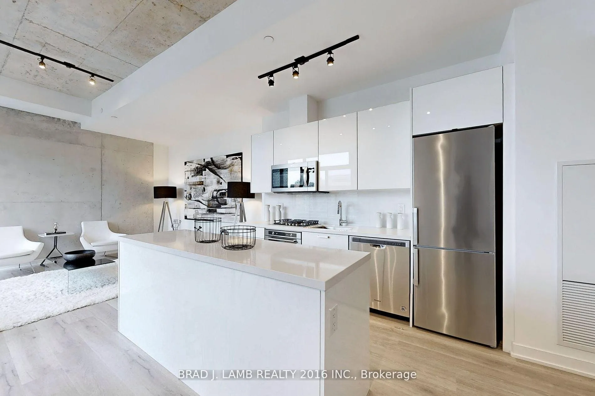 Photo 4 of Unit 621, 55 Ontario Street, Toronto, Moss Park — HOMEH