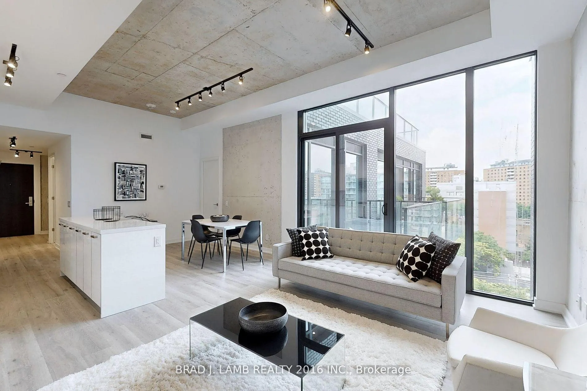 Photo 10 of Unit 621, 55 Ontario Street, Toronto, Moss Park — HOMEH