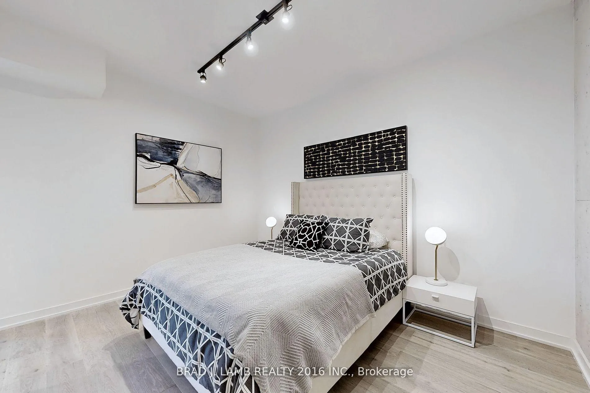 Photo 14 of Unit 621, 55 Ontario Street, Toronto, Moss Park — HOMEH