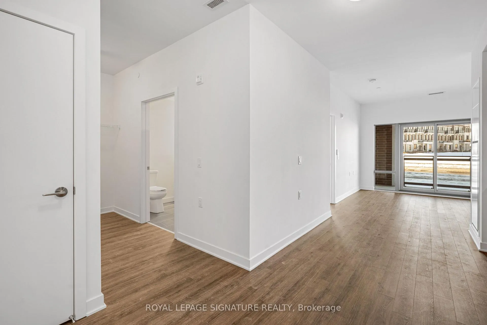 Photo 8 of Unit 108, 51 Clarington Boulevard, Clarington, Bowmanville — HOMEH