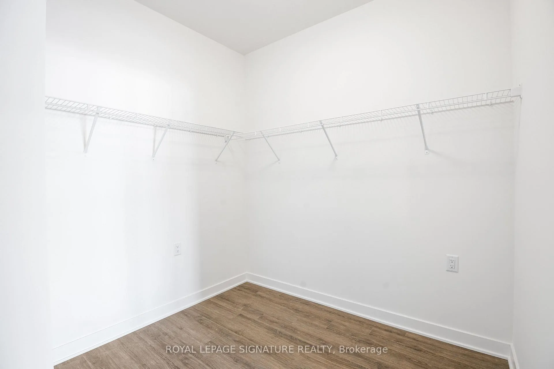 Photo 14 of Unit 108, 51 Clarington Boulevard, Clarington, Bowmanville — HOMEH