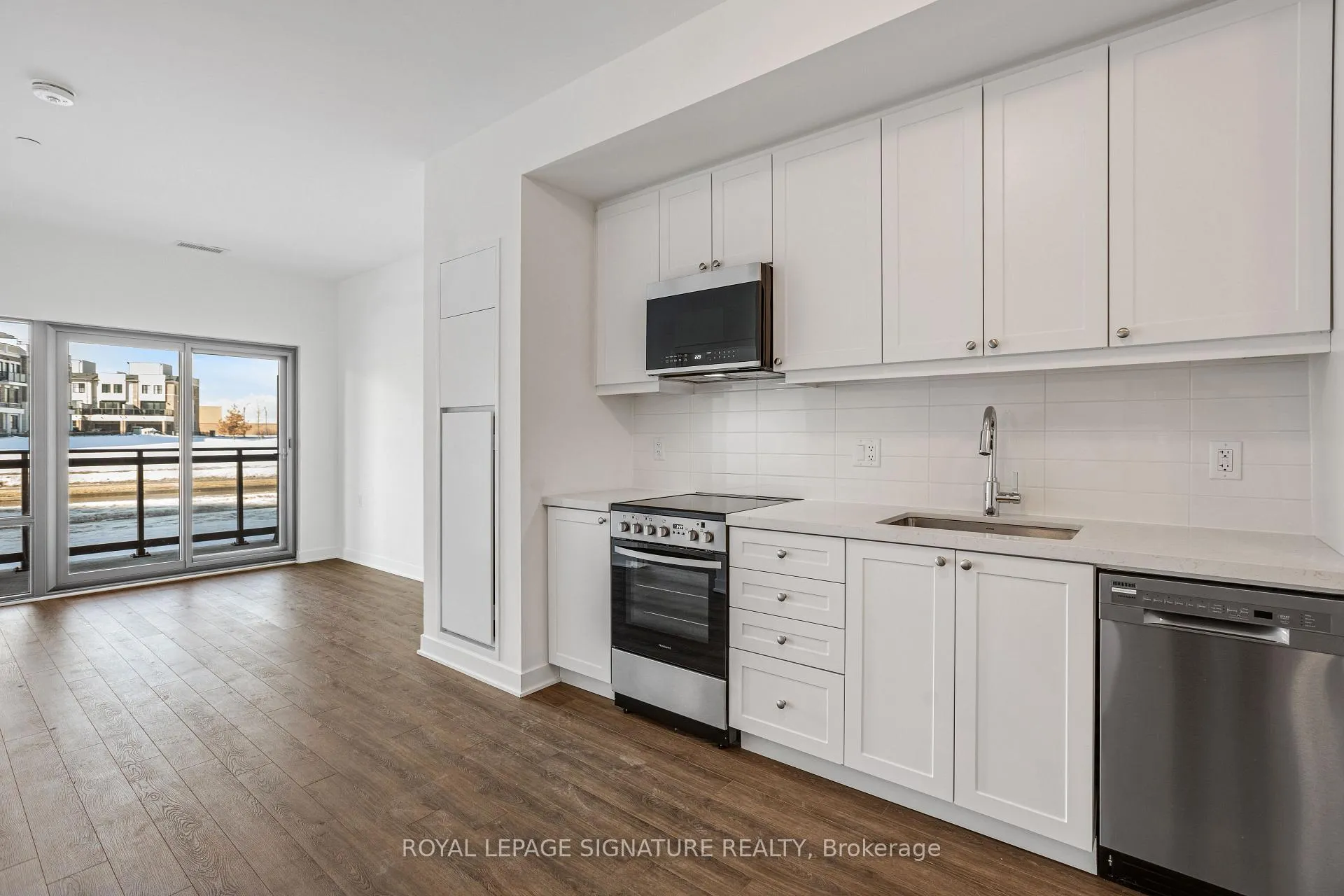 Photo 15 of Unit 108, 51 Clarington Boulevard, Clarington, Bowmanville — HOMEH