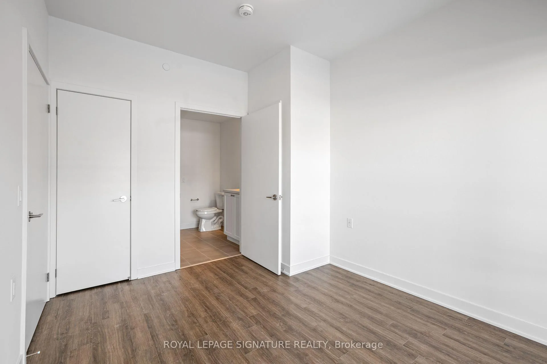 Photo 22 of Unit 108, 51 Clarington Boulevard, Clarington, Bowmanville — HOMEH