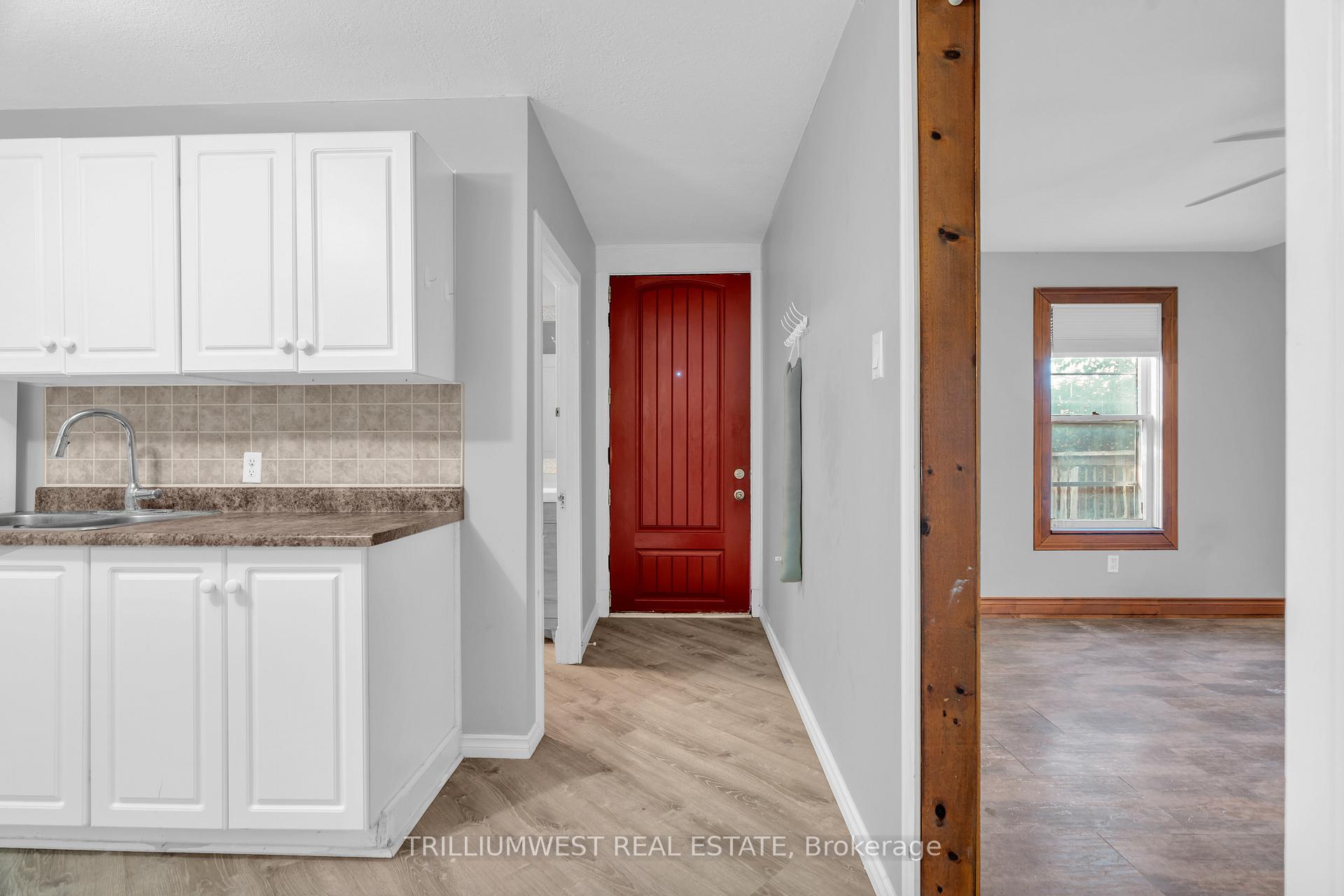 Photo 1 of Unit Upper, 63 Highland Road, Kitchener — HOMEH