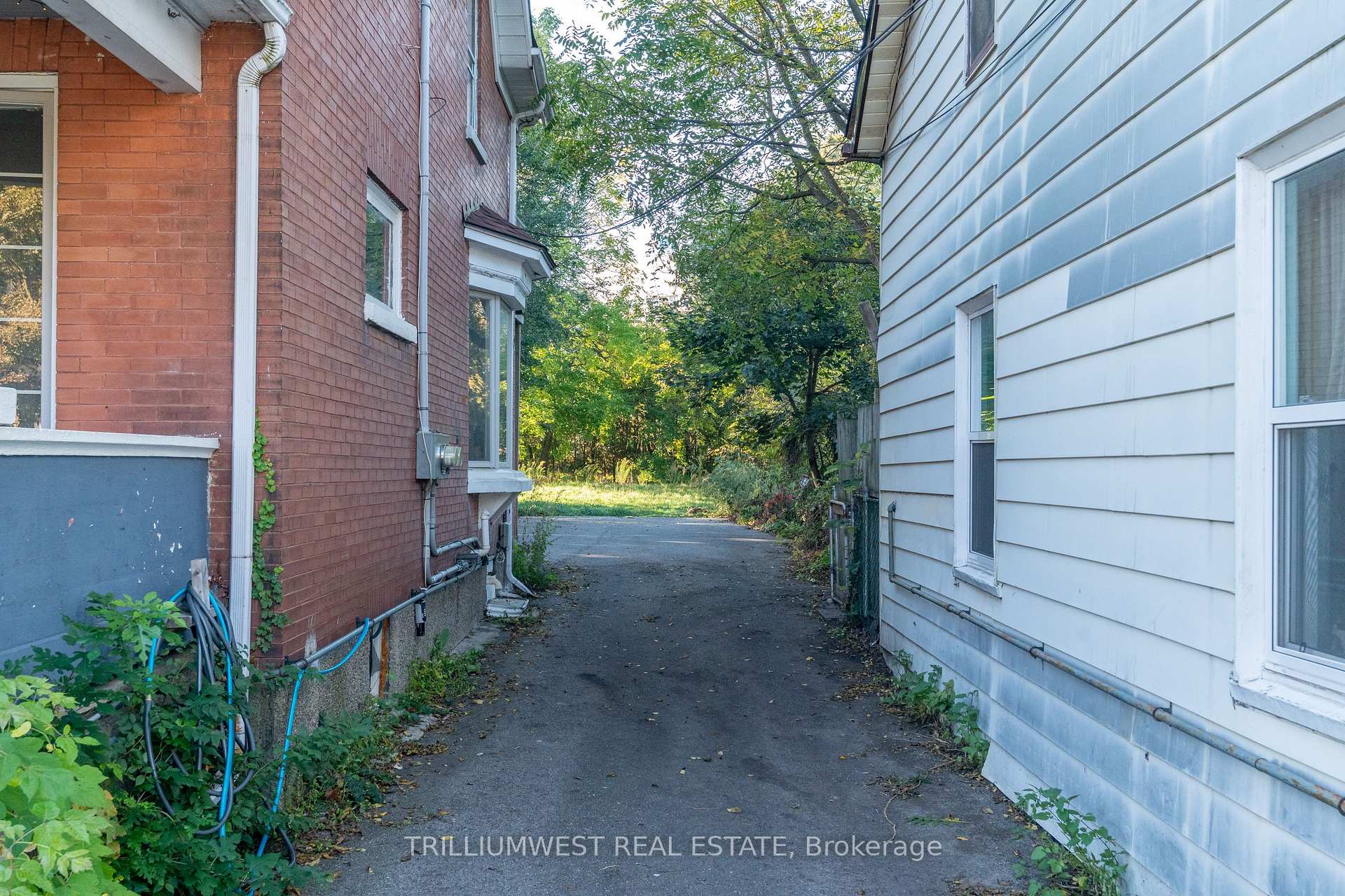 Photo 6 of Unit Upper, 63 Highland Road, Kitchener — HOMEH