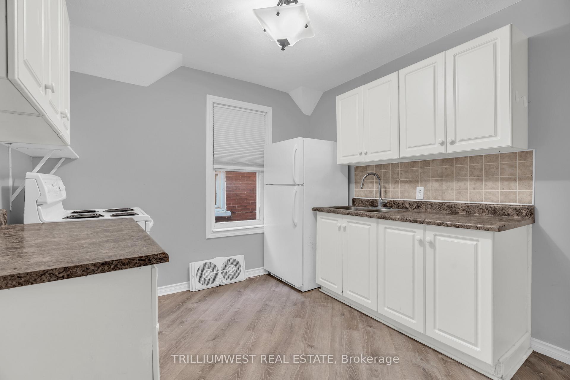 Photo 7 of Unit Upper, 63 Highland Road, Kitchener — HOMEH