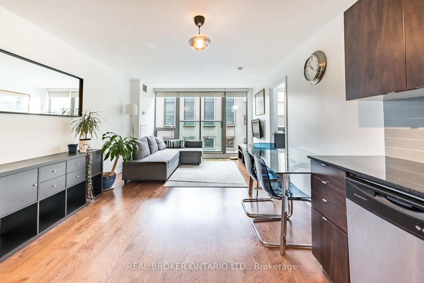 Photo 1 of Unit 308, 33 Lombard Street, Toronto, Church-Yonge Corridor — HOMEH