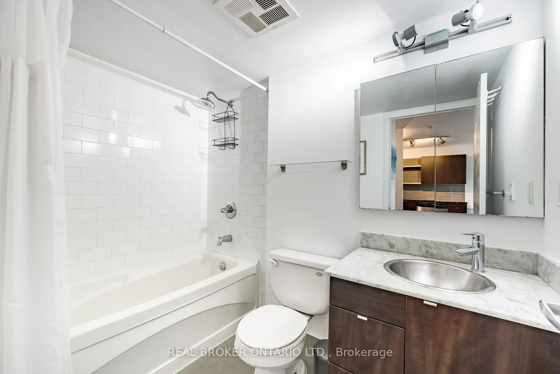 Photo 10 of Unit 308, 33 Lombard Street, Toronto, Church-Yonge Corridor — HOMEH