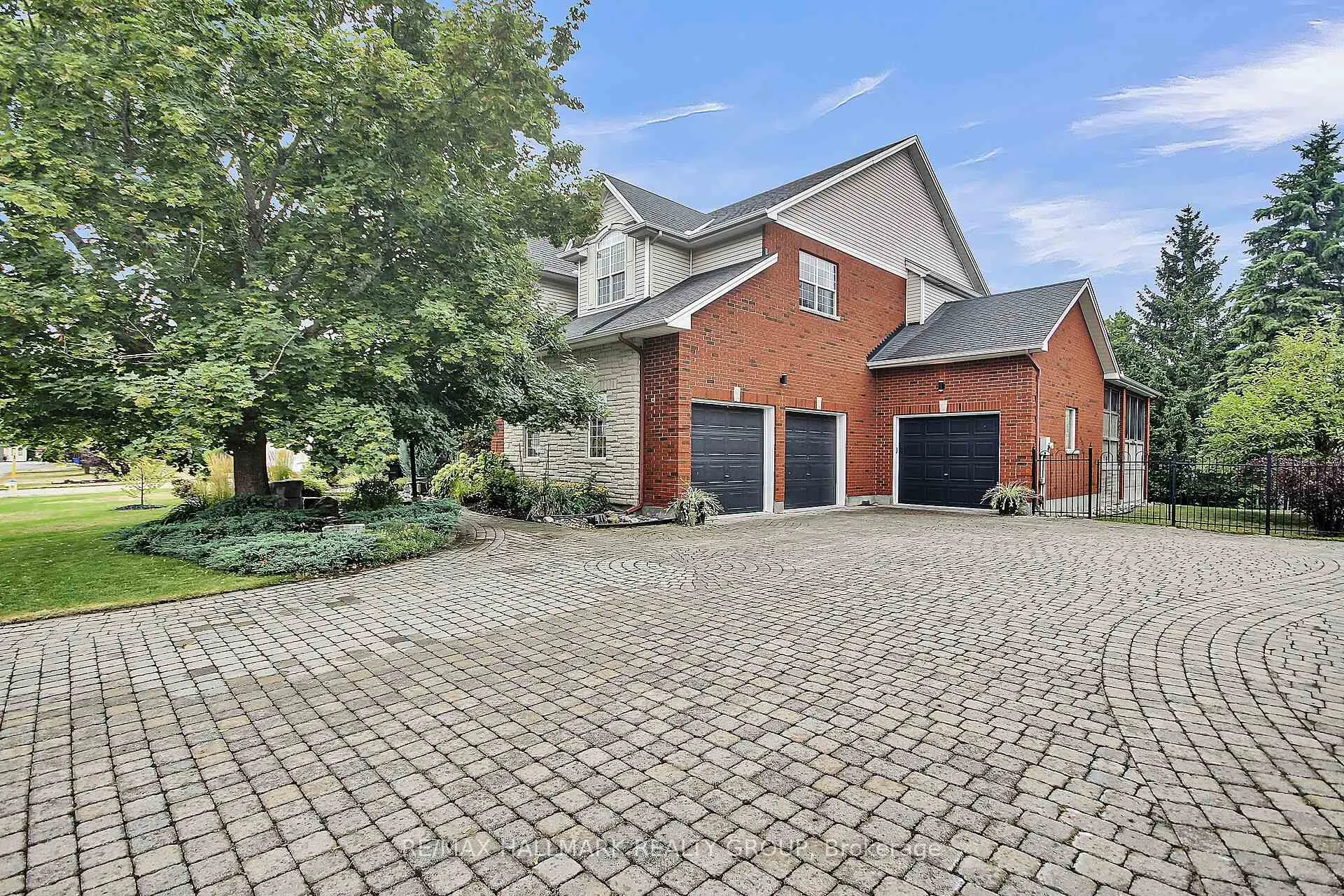 Photo 3 of 13 Beechgrove Gardens, Ottawa, Stittsville (South) — HOMEH