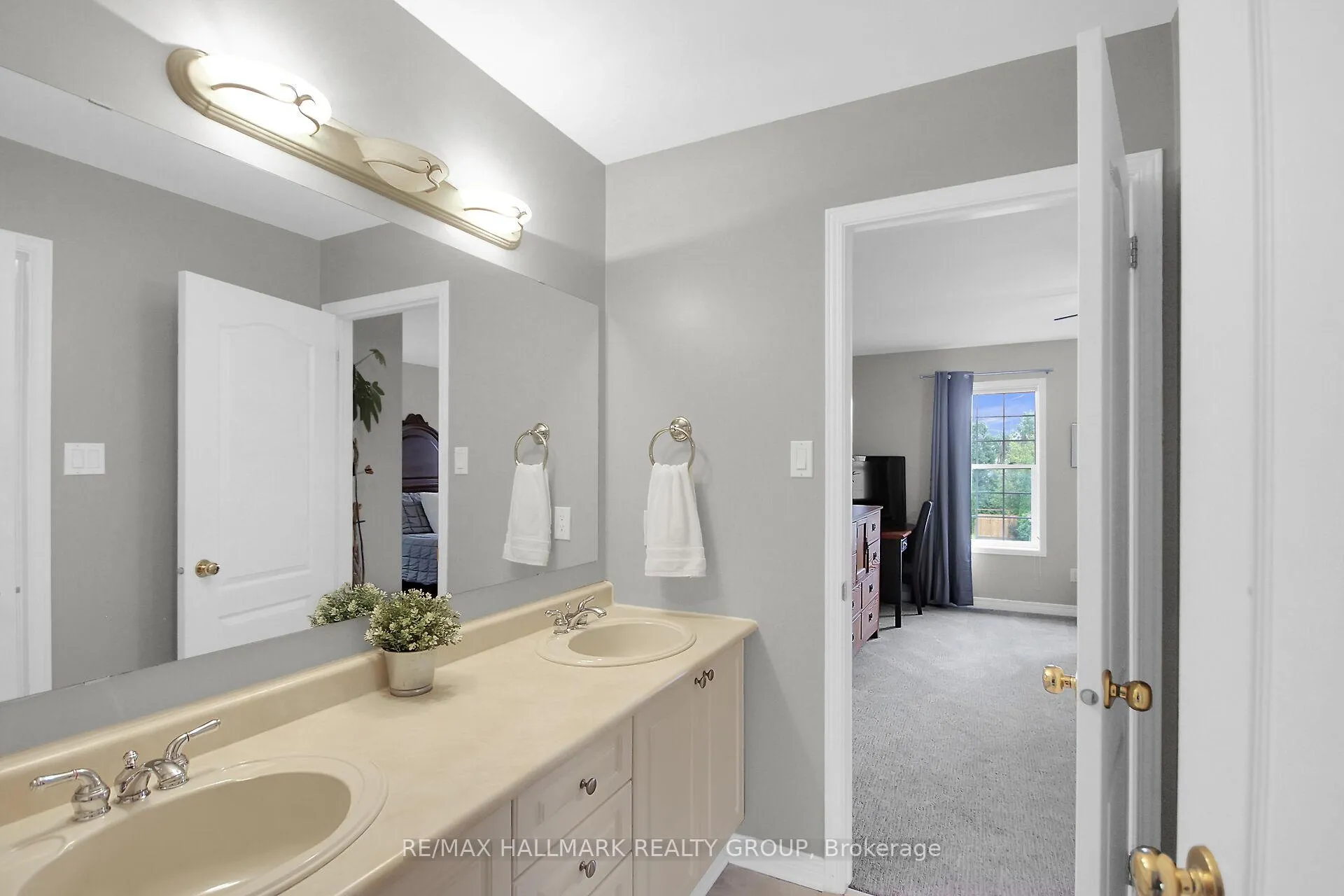 Photo 33 of 13 Beechgrove Gardens, Ottawa, Stittsville (South) — HOMEH