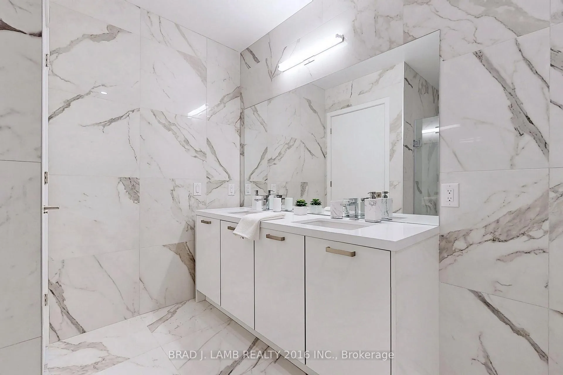 Photo 37 of Unit 101, 55 Ontario Street, Toronto, Moss Park — HOMEH