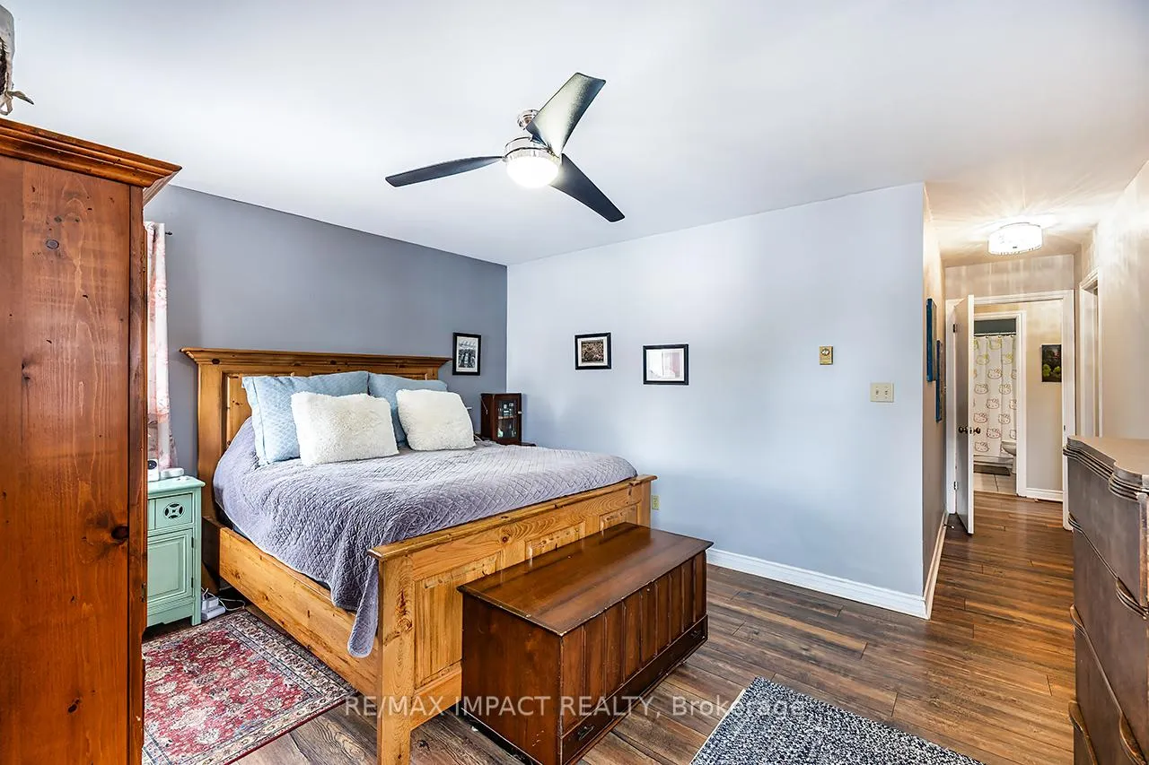 Photo 15 of 8 Brintnell Boulevard, Brighton — HOMEH