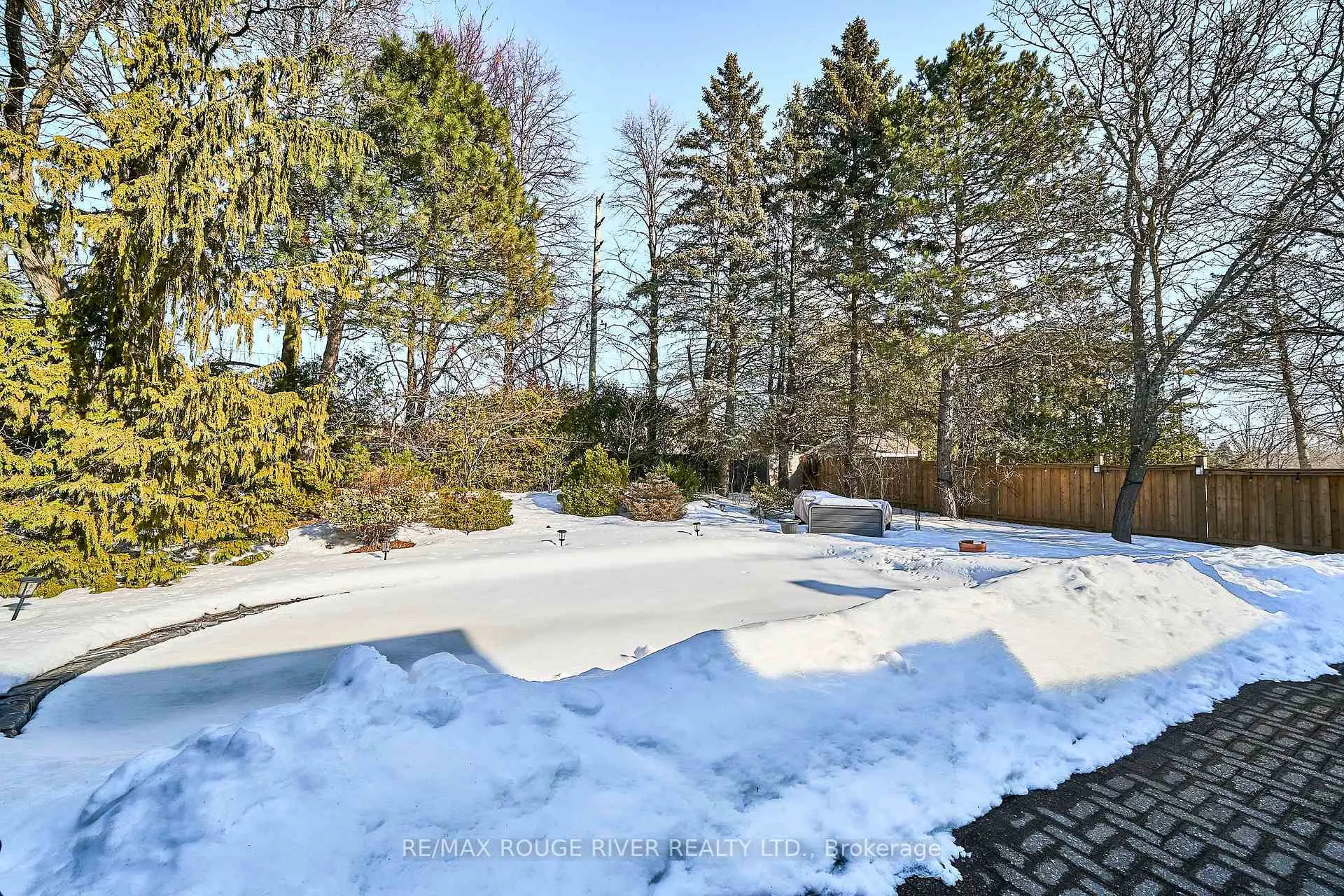 Photo 47 of 1007 Tiffany Circle, Oshawa, Centennial — HOMEH