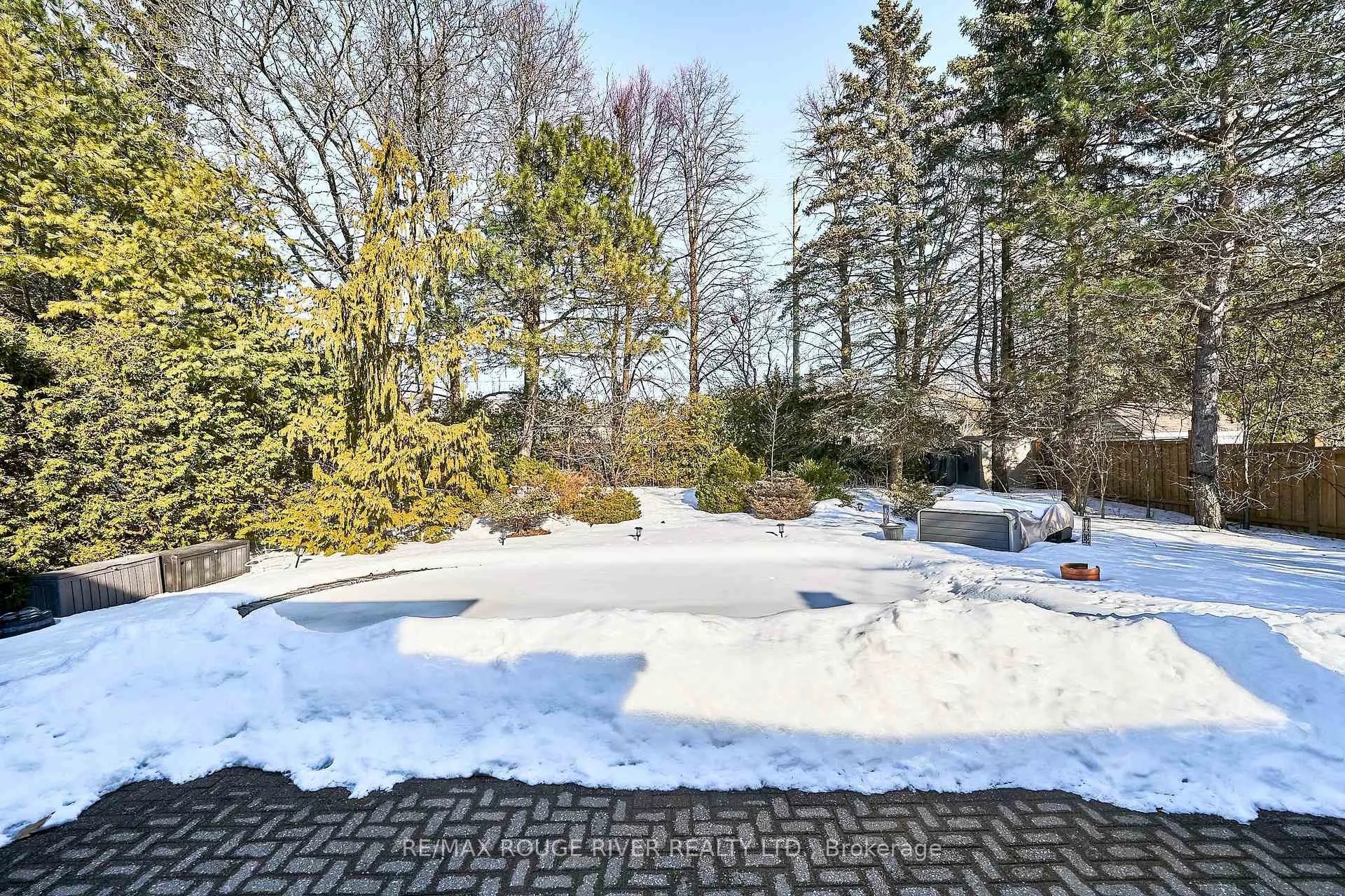Photo 49 of 1007 Tiffany Circle, Oshawa, Centennial — HOMEH