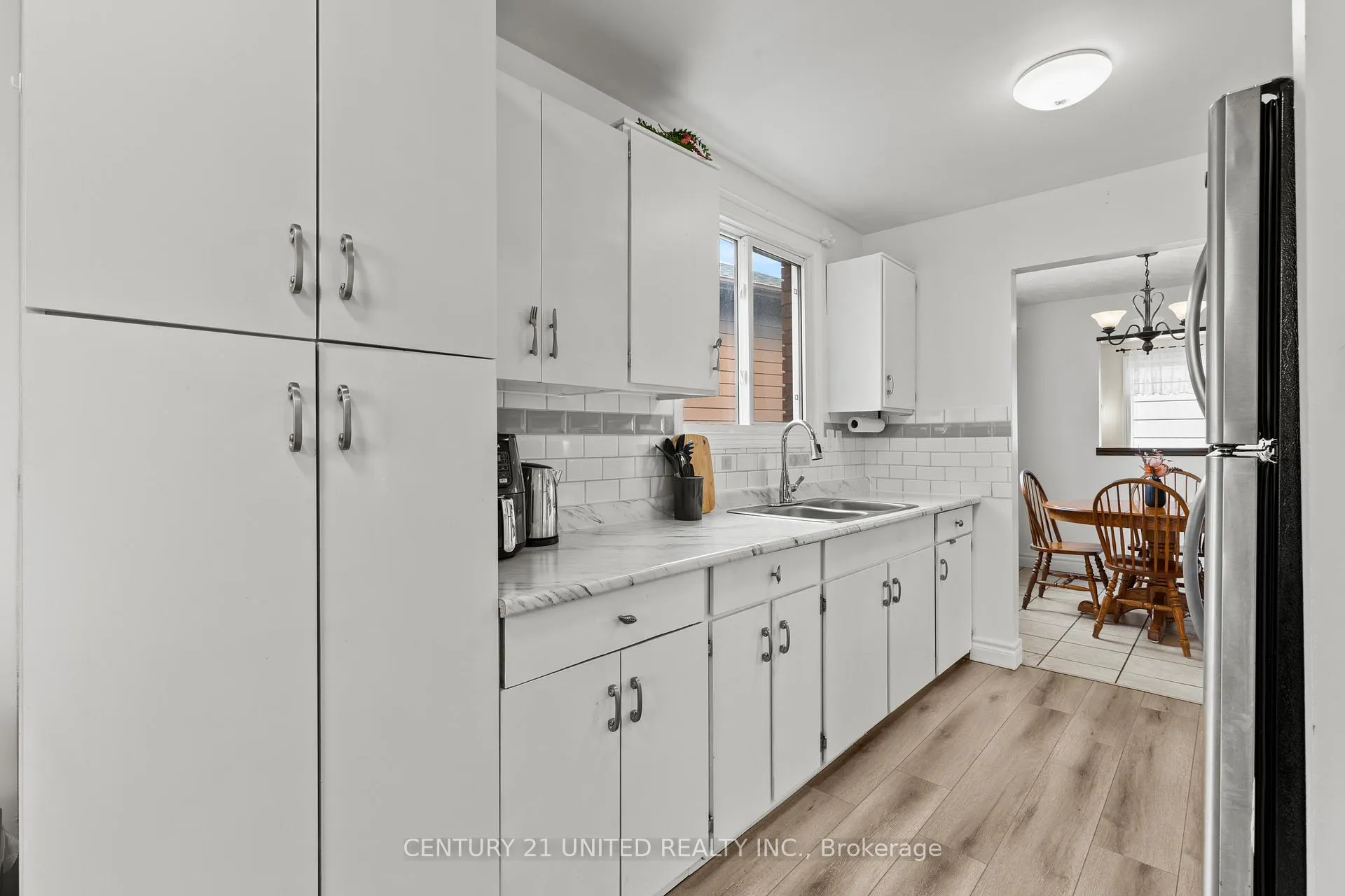 Photo 9 of 6 Elmvale Court, Haldimand — HOMEH