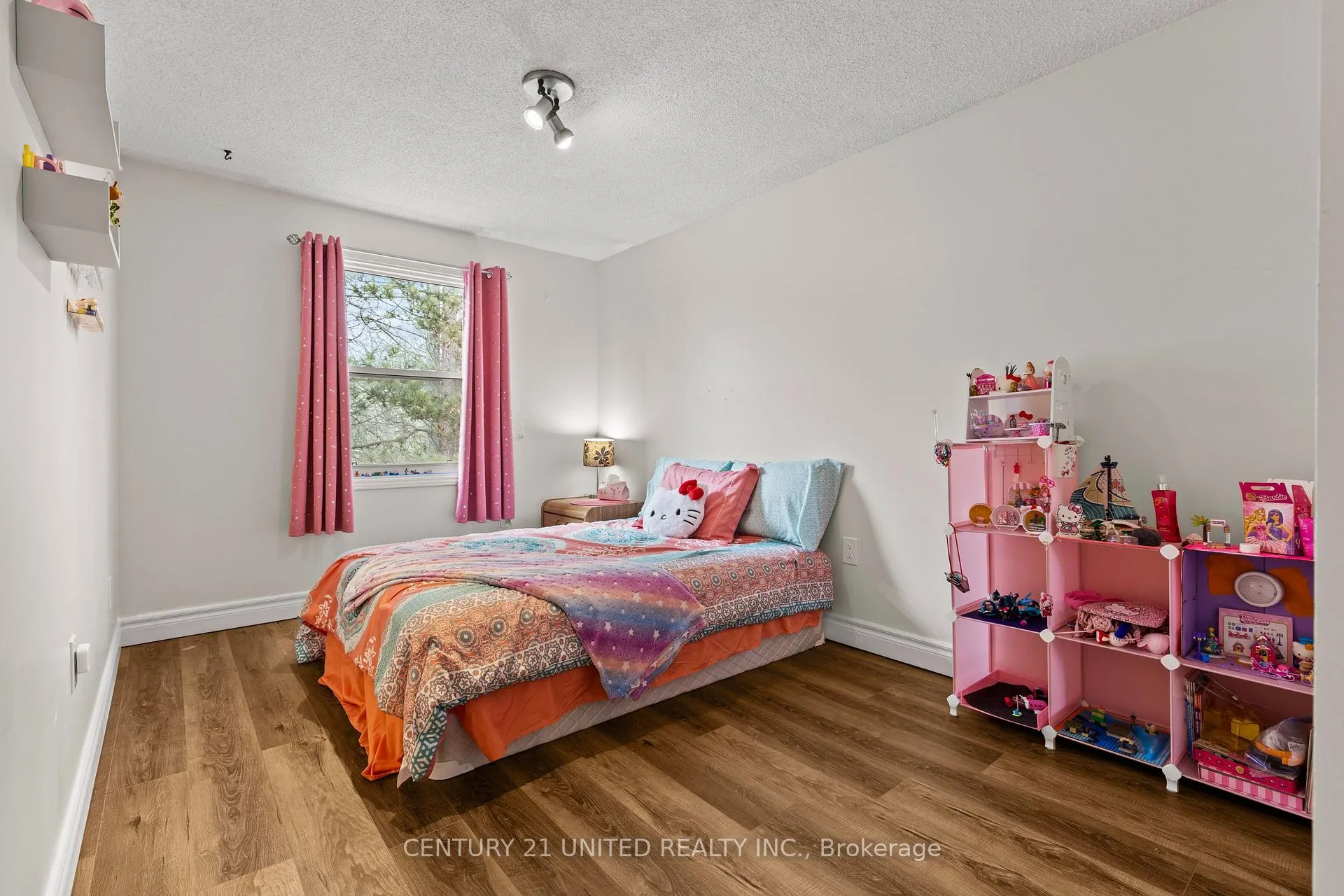 Photo 19 of 6 Elmvale Court, Haldimand — HOMEH