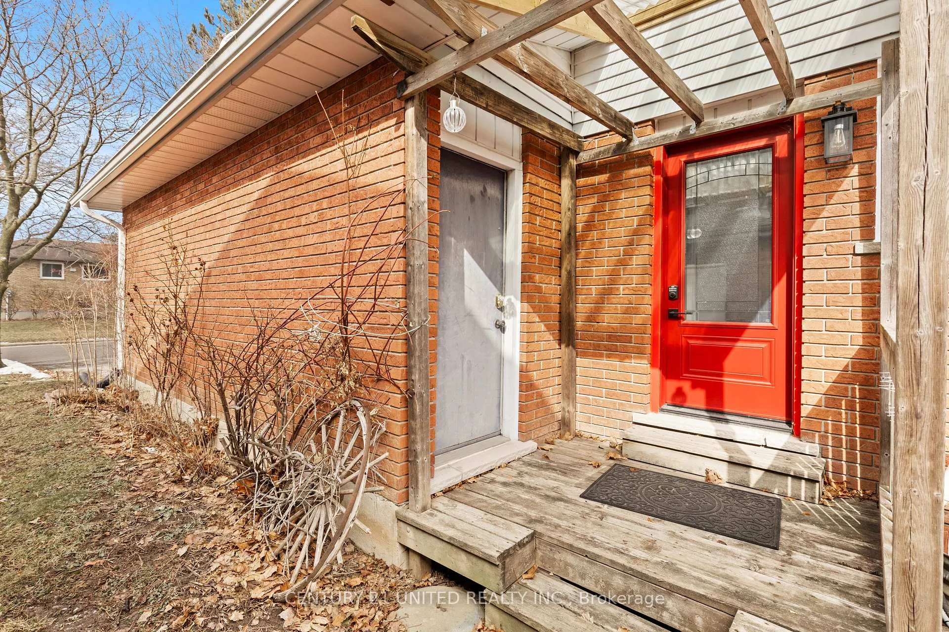 Photo 25 of 6 Elmvale Court, Haldimand — HOMEH