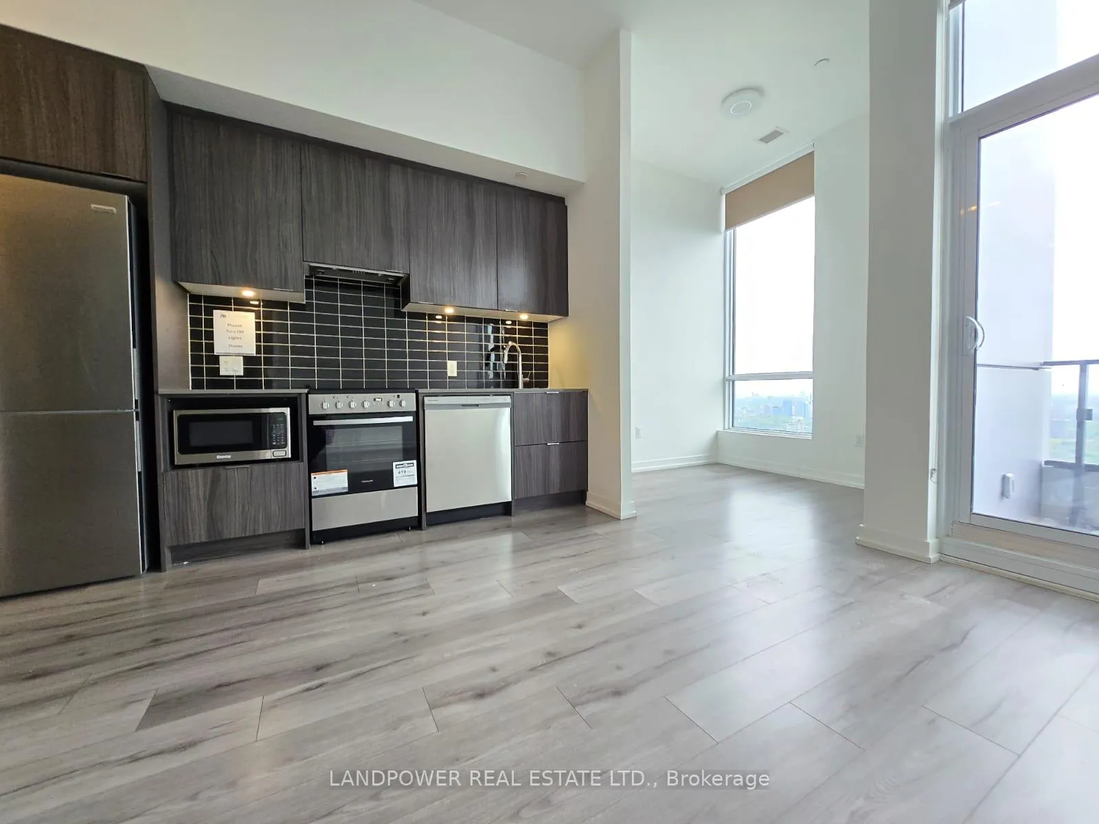 Photo 15 of Unit 5505, 395 Bloor Street E, Toronto, North St. James Town — HOMEH