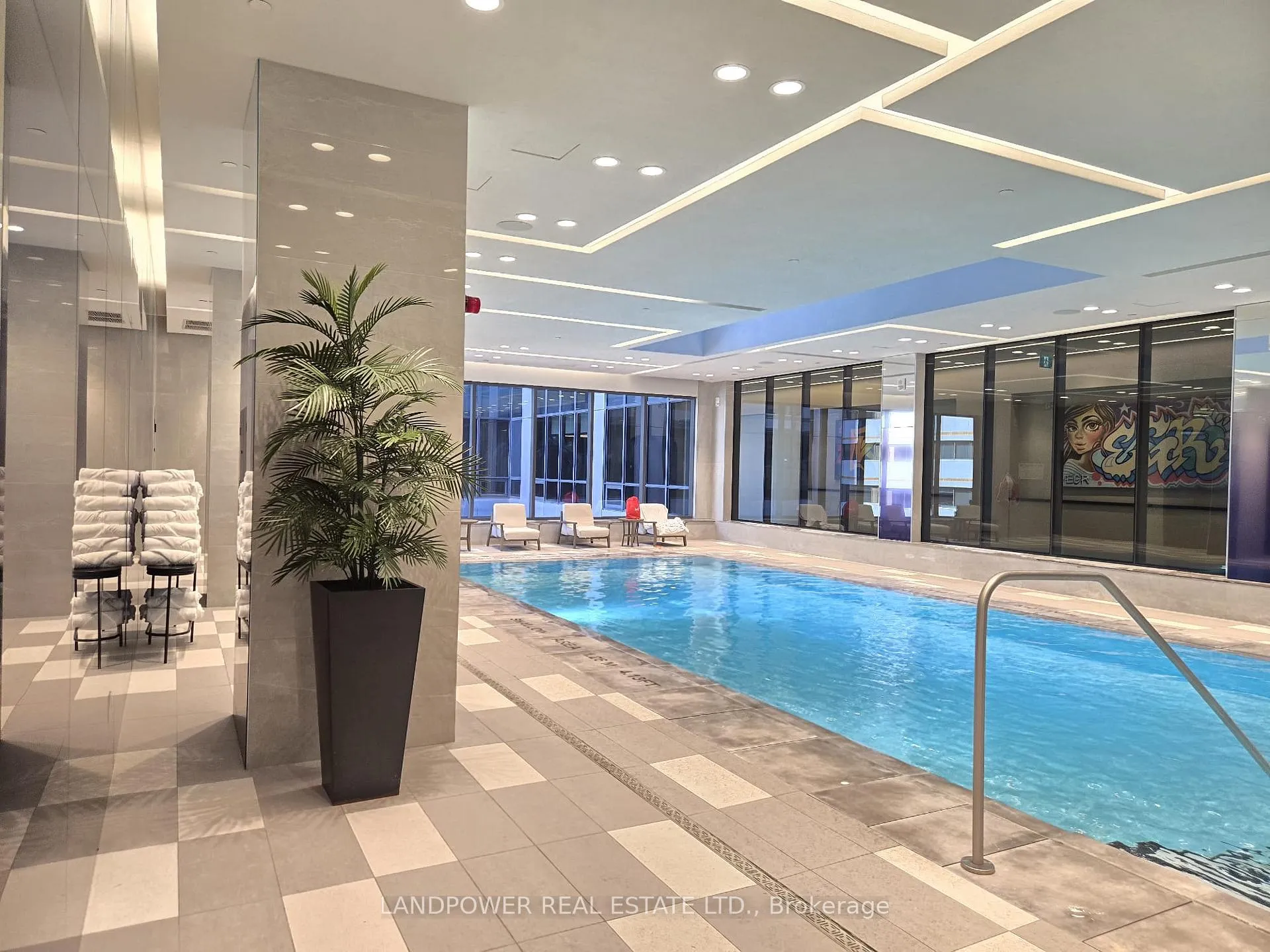 Photo 19 of Unit 5505, 395 Bloor Street E, Toronto, North St. James Town — HOMEH