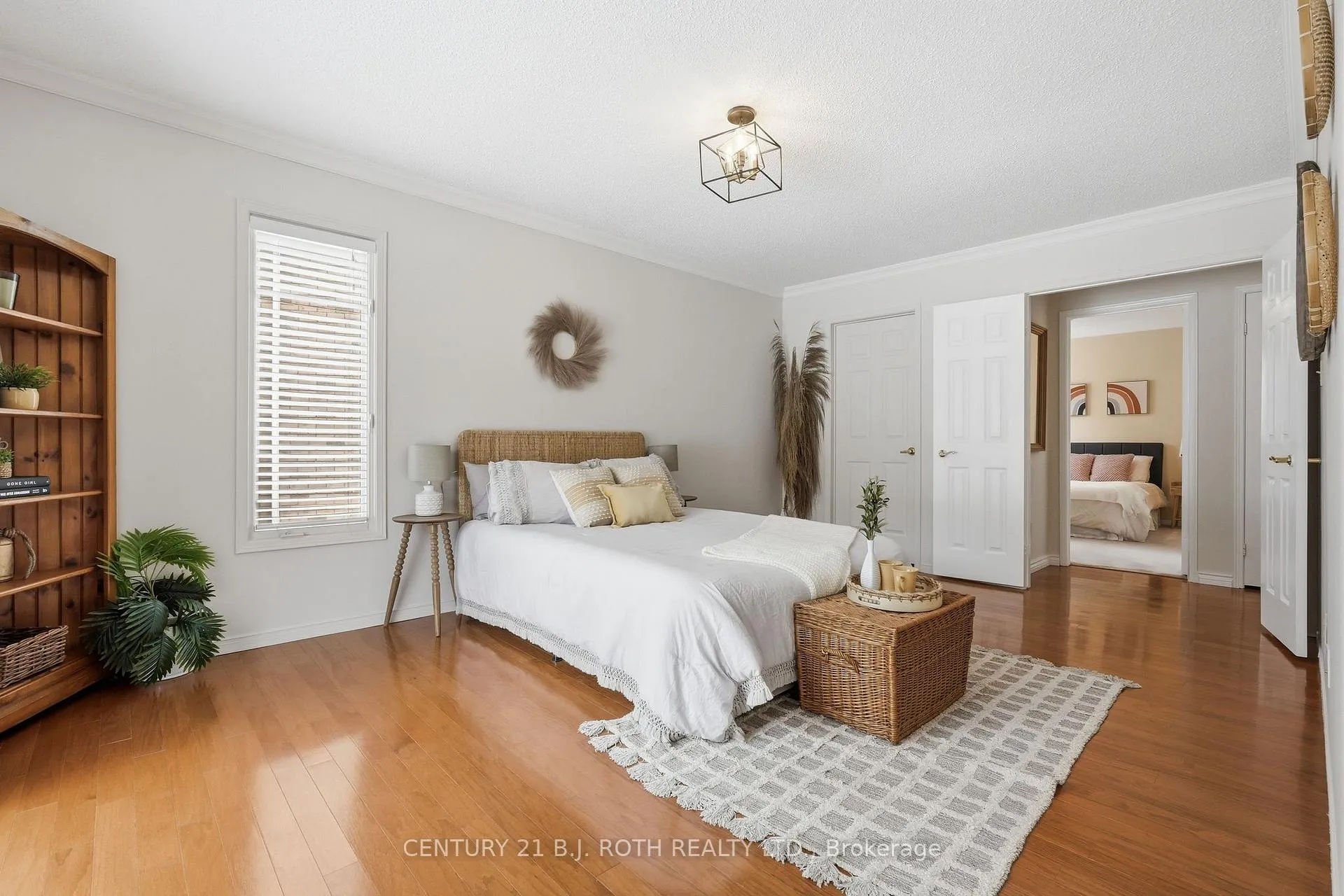 Photo 20 of 25 Autumn Lane, Barrie, Allandale Heights — HOMEH