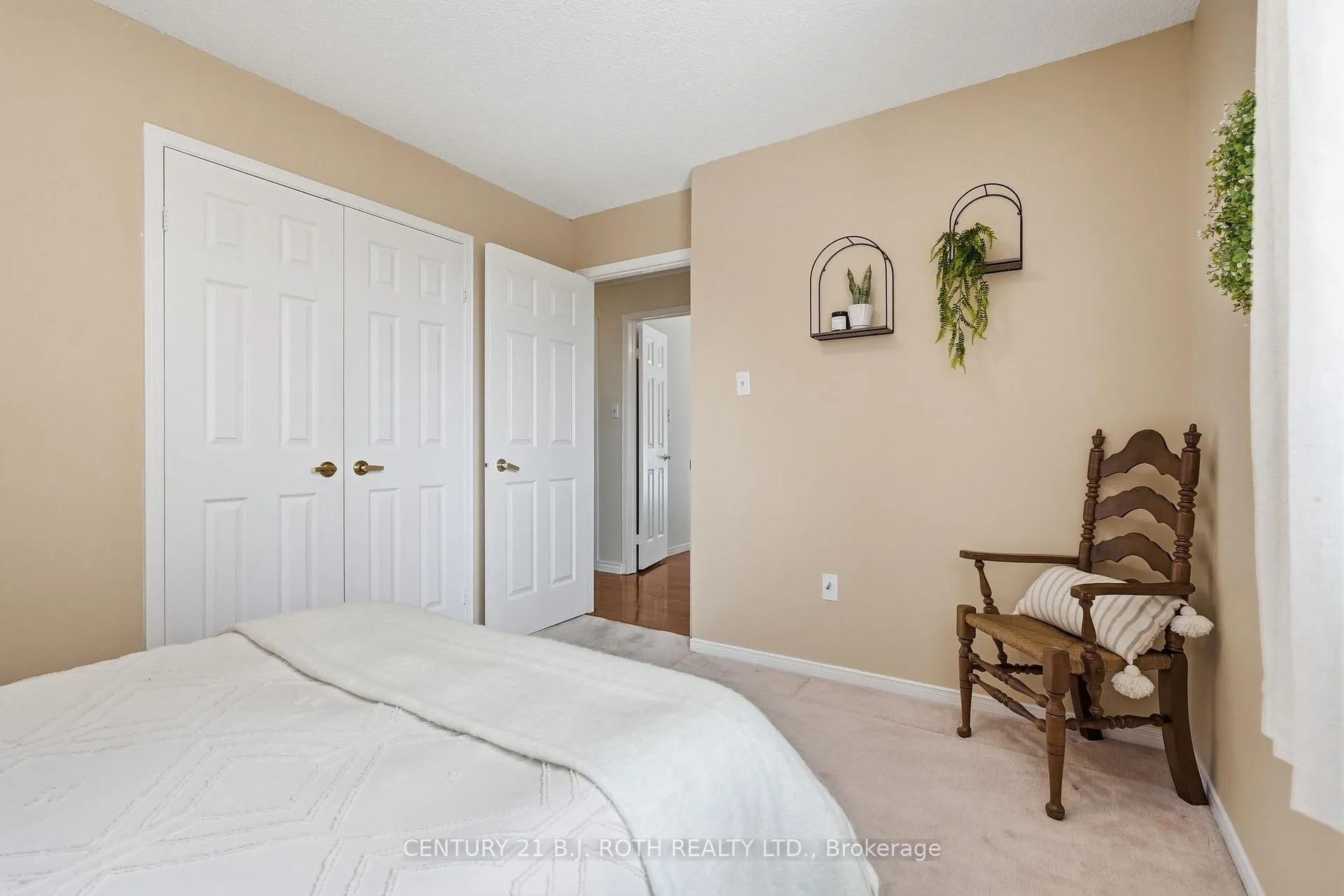 Photo 23 of 25 Autumn Lane, Barrie, Allandale Heights — HOMEH