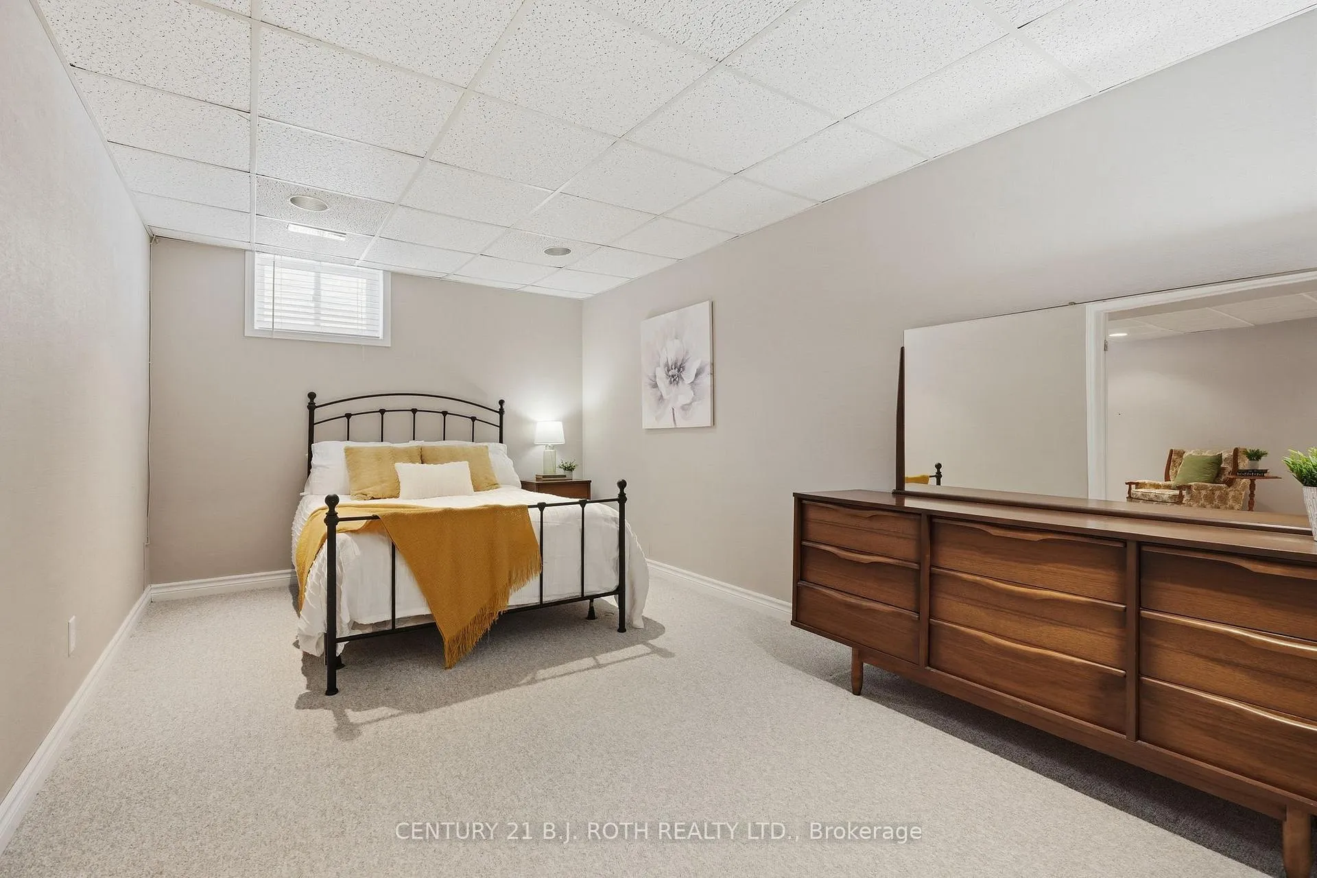Photo 33 of 25 Autumn Lane, Barrie, Allandale Heights — HOMEH