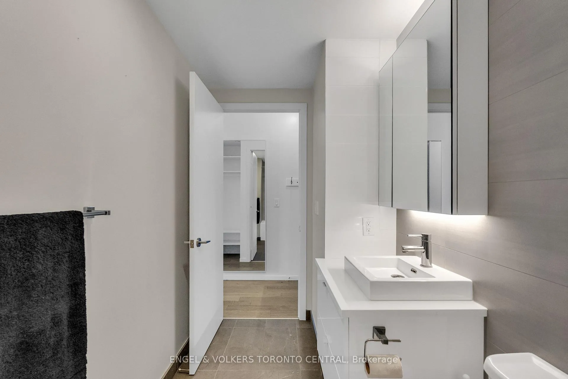 Photo 16 of Unit 310, 21 Lawren Harris Square, Toronto, Waterfront Communities — HOMEH